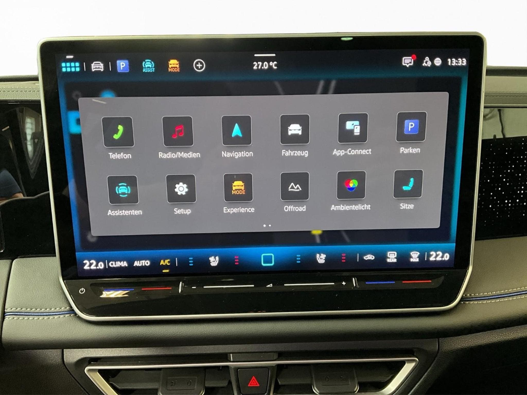 VW Tiguan R-Line+DSG+Black-Style+4M+Pano+AHK+IQ-Drive (2025) - Photo 13
