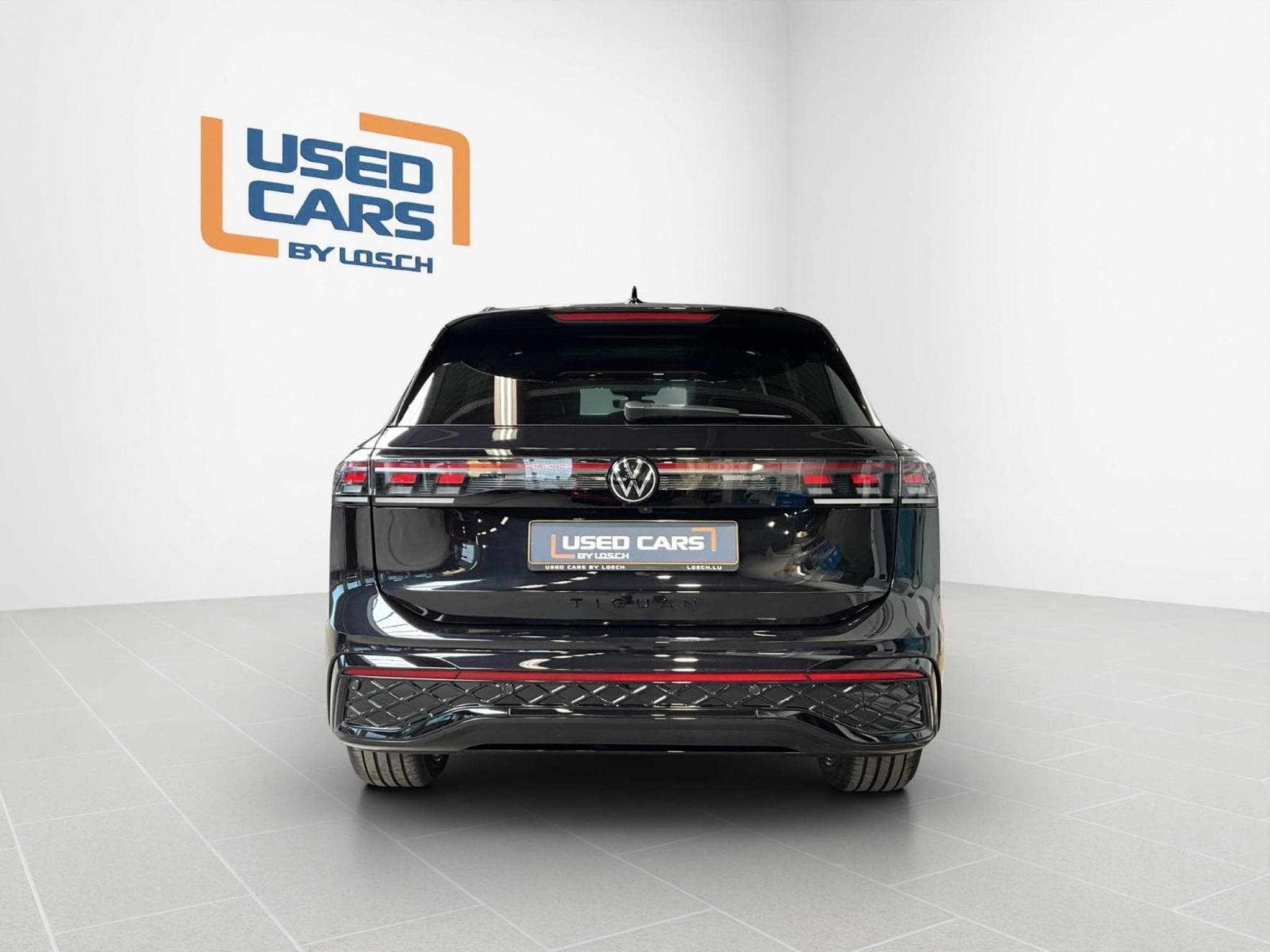 VW Tiguan R-Line+DSG+Black-Style+4M+Pano+AHK+IQ-Drive (2025) - Photo 7