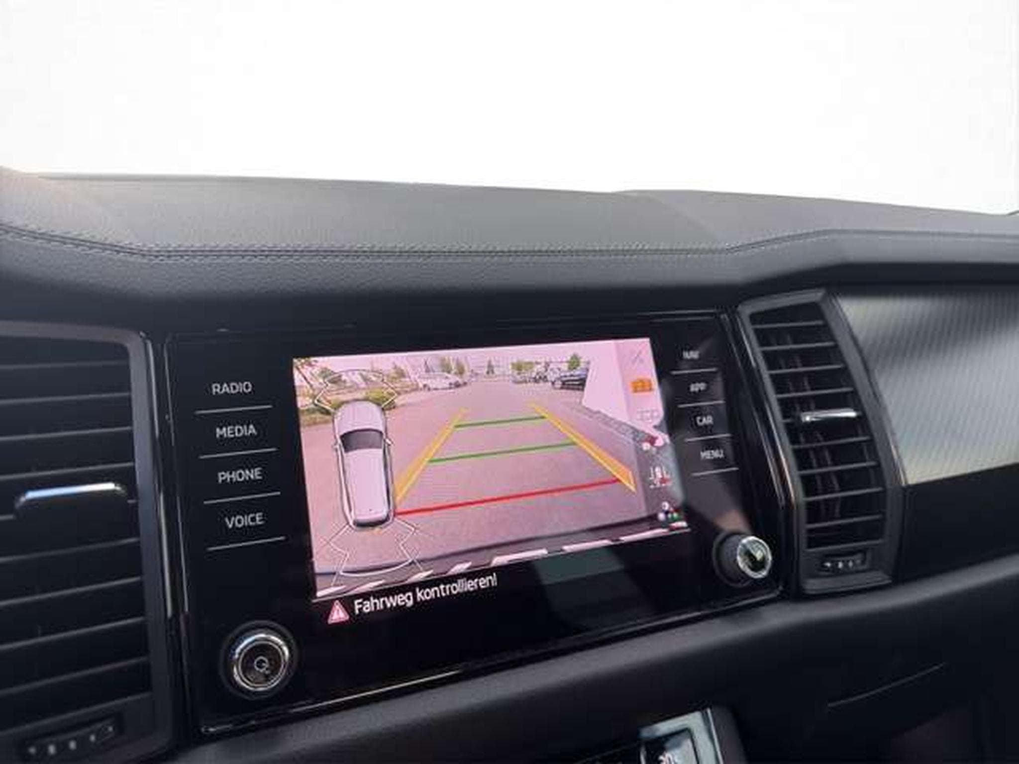 Skoda Kodiaq Sportline 4x4/7-Sitze/ACC/Side-Assist/Nav (2023) - Photo 19