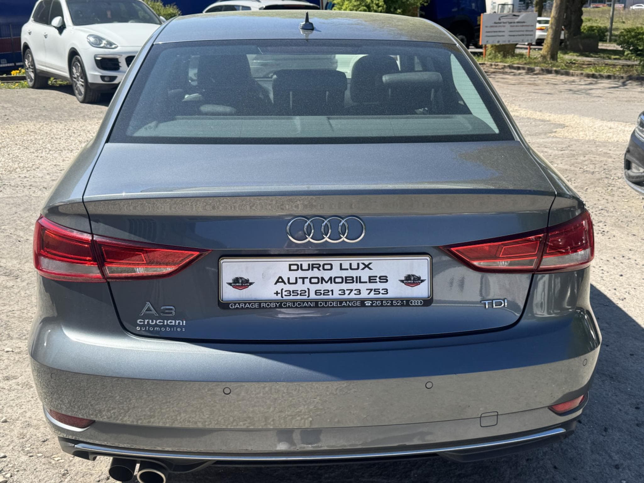 Audi A3 2.0 tdi 150ch automatique 1-prop (2016) - Photo 3