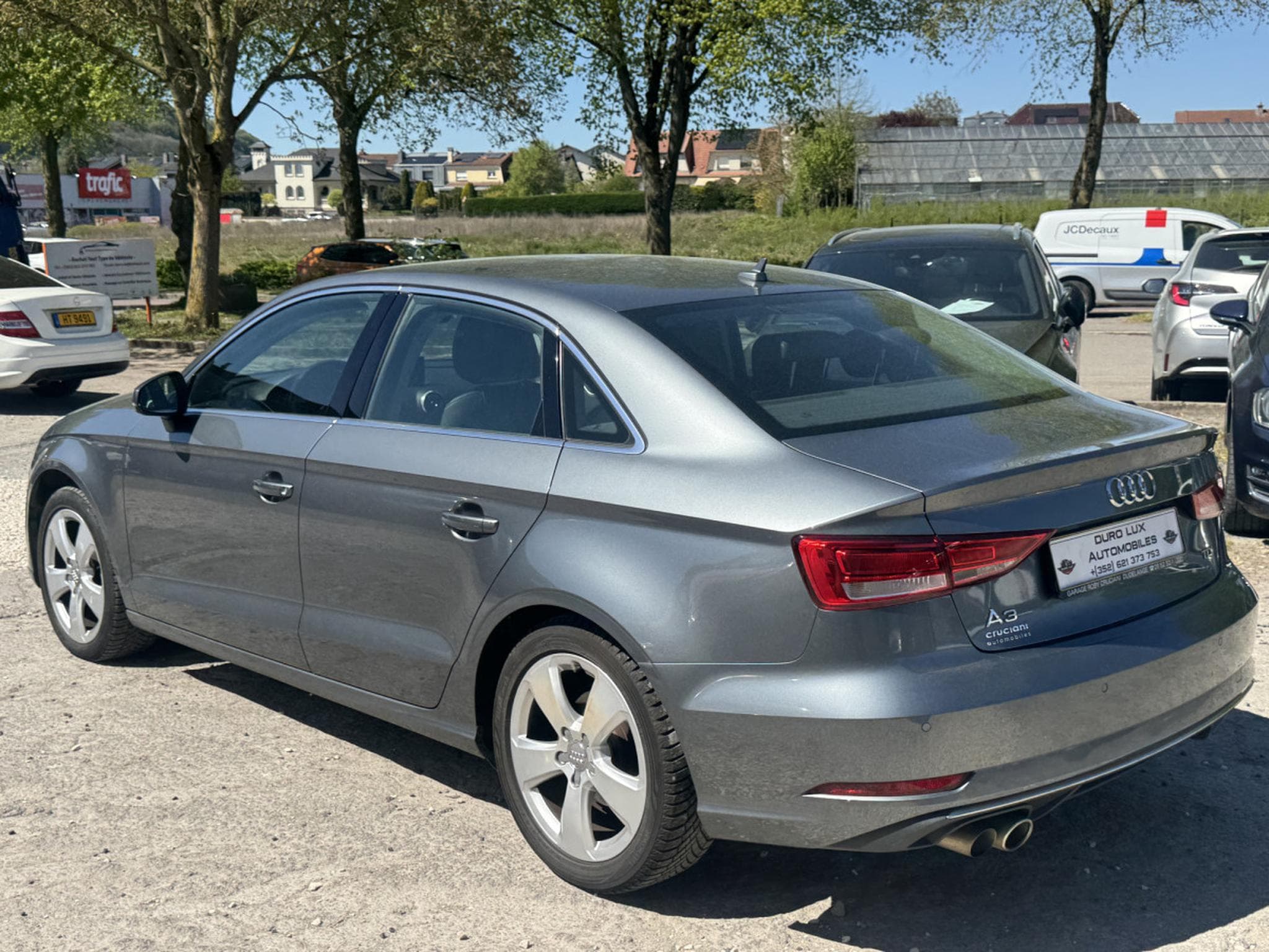 Audi A3 2.0 tdi 150ch automatique 1-prop (2016) - Photo 8