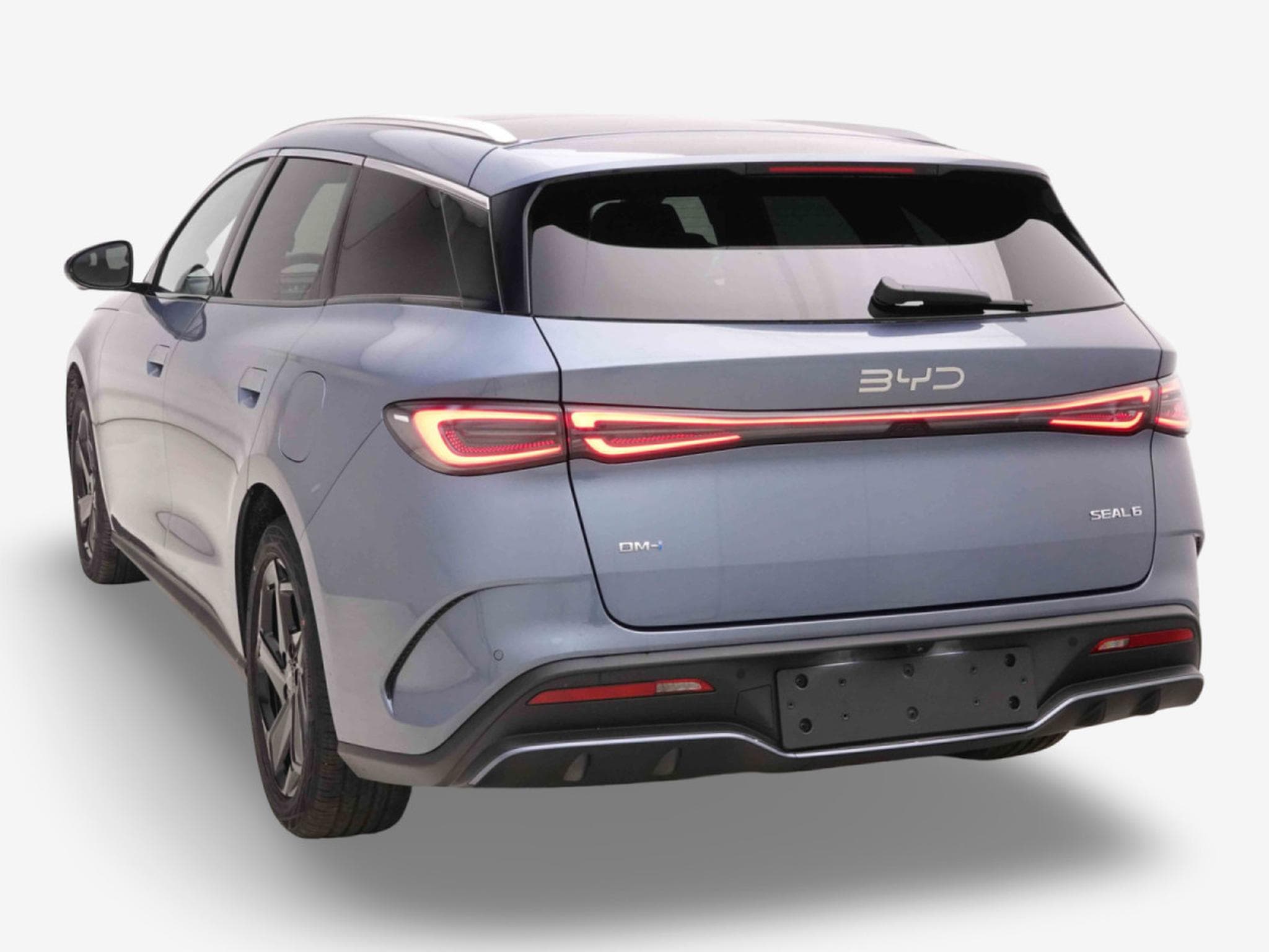 BYD Seal Comfort 1.5 PHEV 212 Automatique Touring (2025) - Photo 4