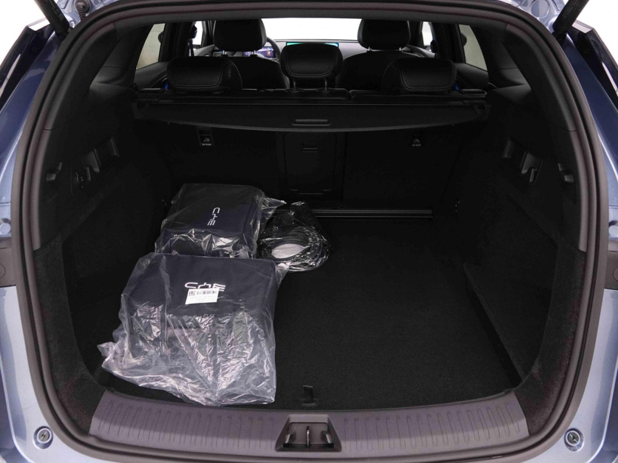 BYD Seal Comfort 1.5 PHEV 212 Automatique Touring (2025) - Photo 9