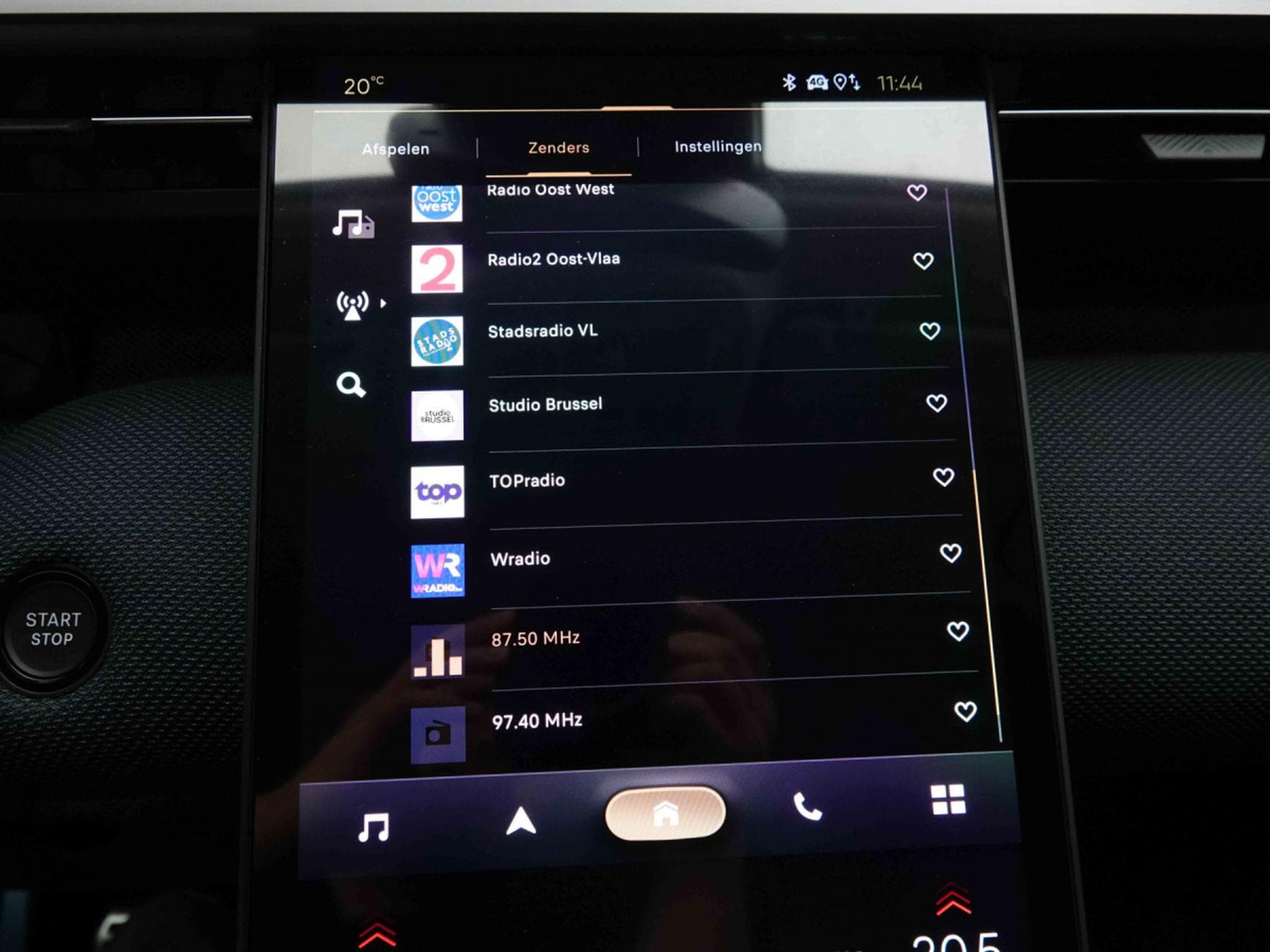 Citroën C4 1.2 145 Hybrid Auto Max (2026) - Photo 12
