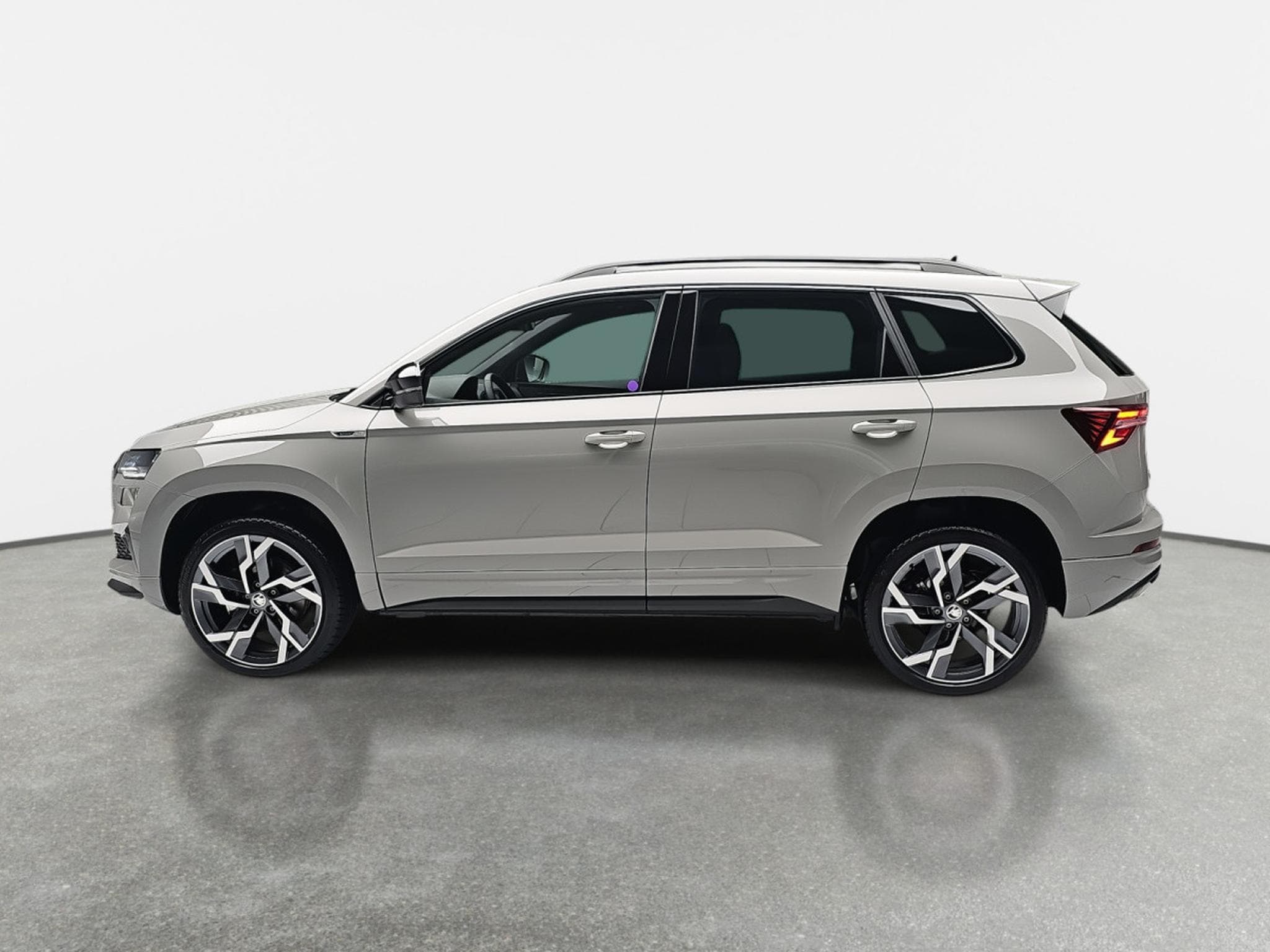 Skoda Karoq 1.5 TSi 150 DSG SPORTLINE (2026) - Photo 3