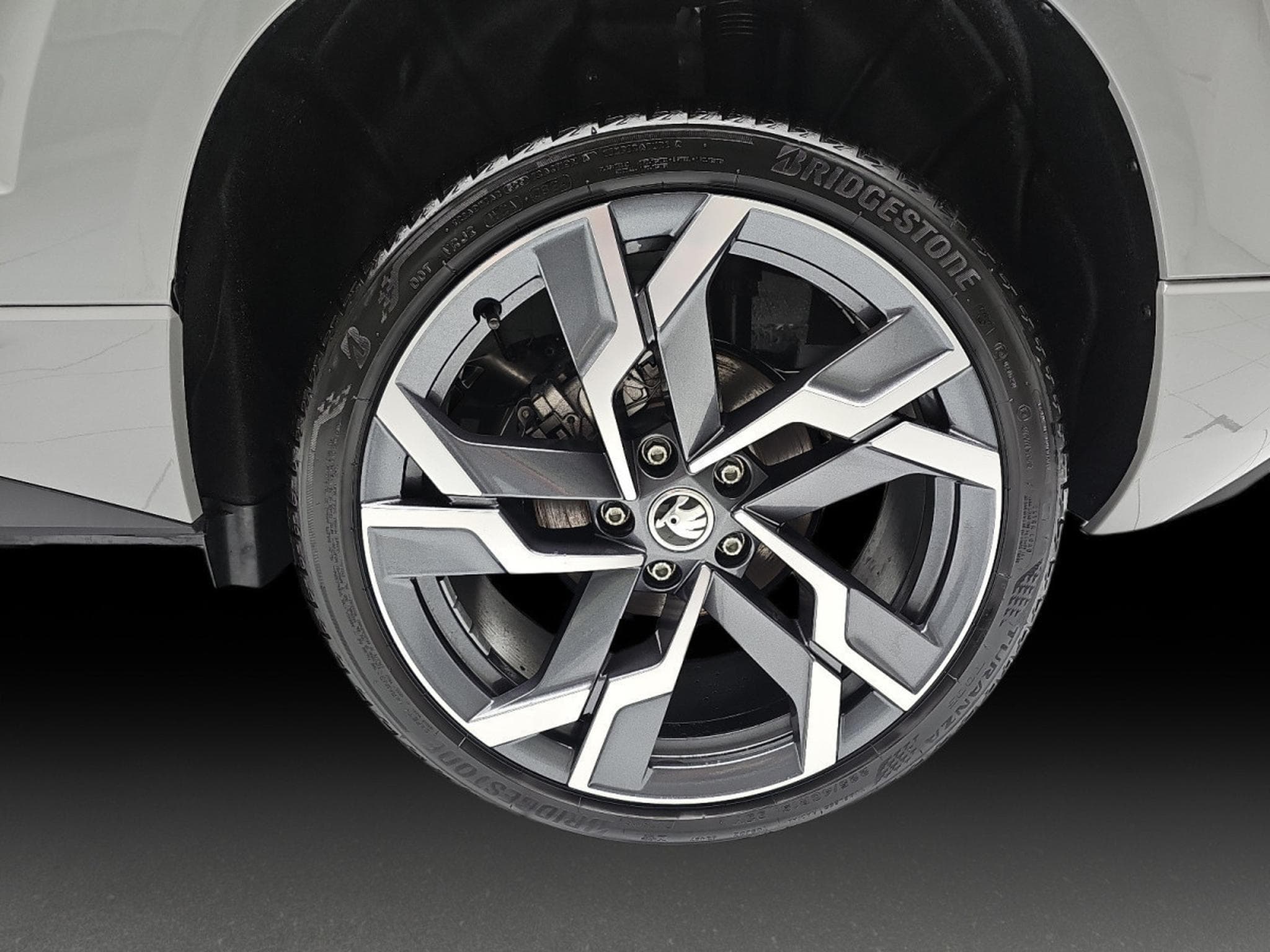 Skoda Karoq 1.5 TSi 150 DSG SPORTLINE (2026) - Photo 6