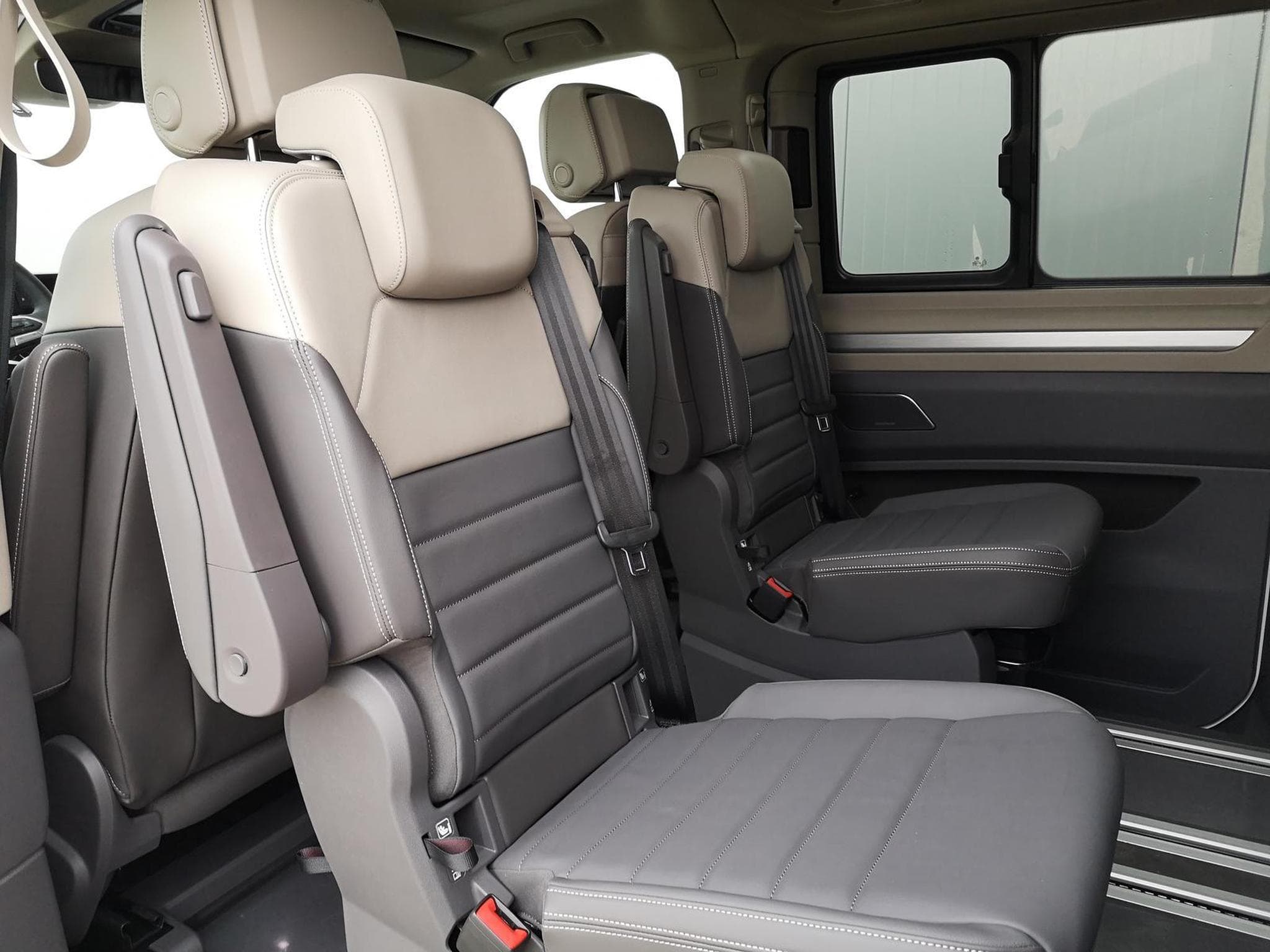 VW T7 Edition (2026) - Photo 9