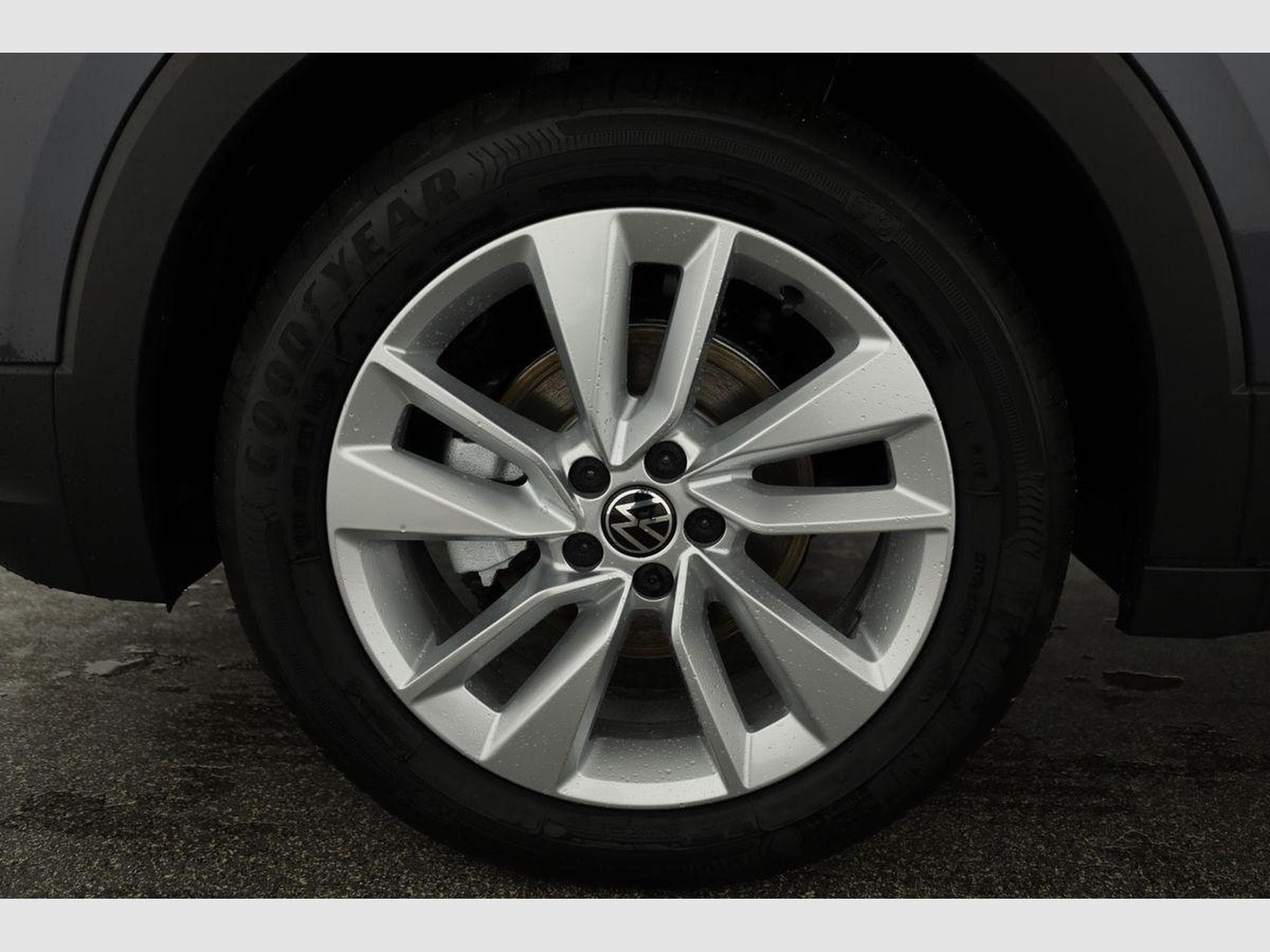 VW T-Cross 1.0 TSI 85 kW Life (2026) - Photo 12