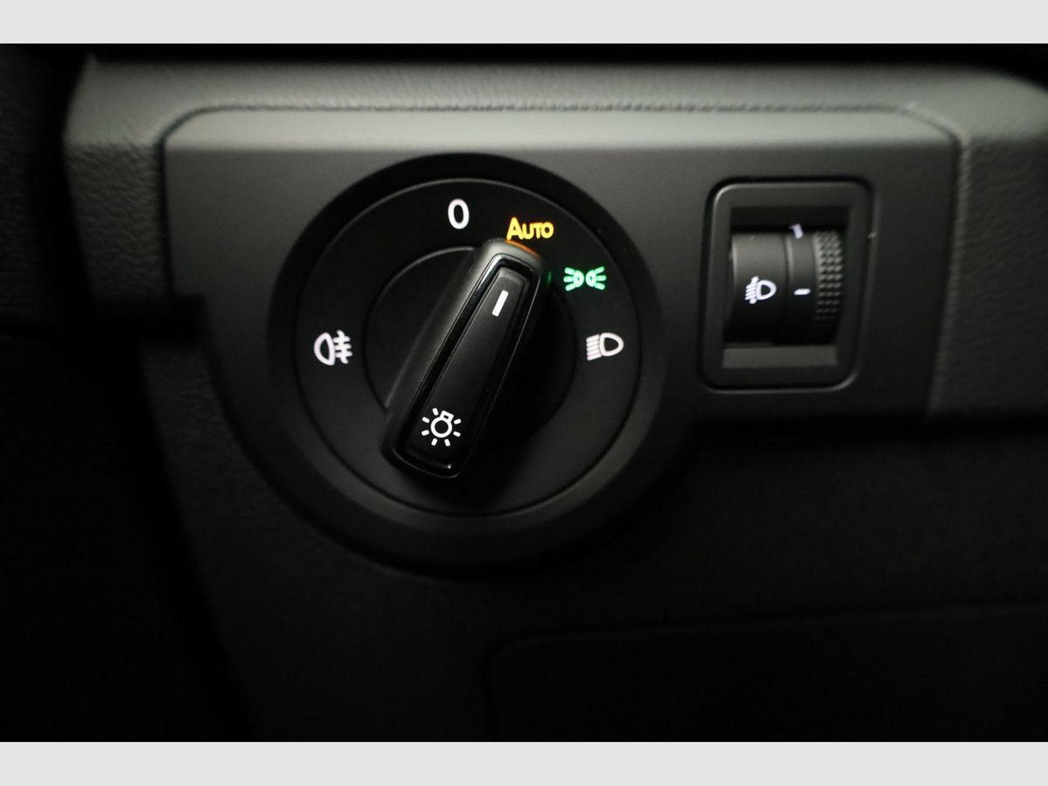VW T-Cross 1.0 TSI 85 kW Life (2026) - Photo 8