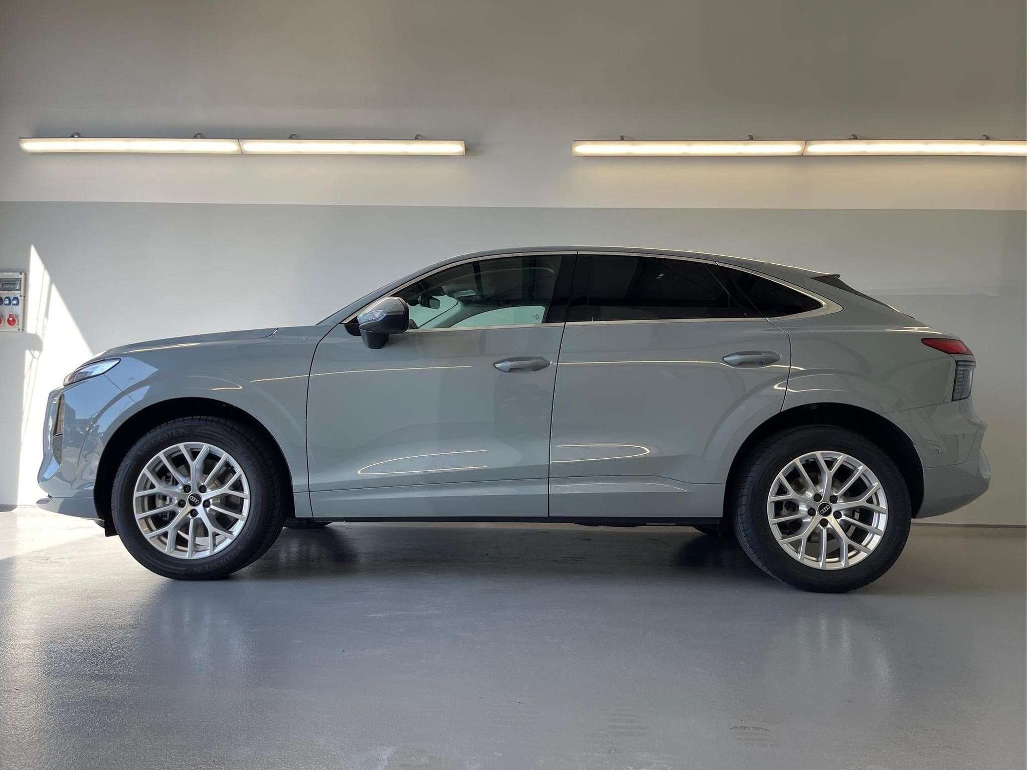Audi Q3 Sportback NEU (2026) - Photo 3