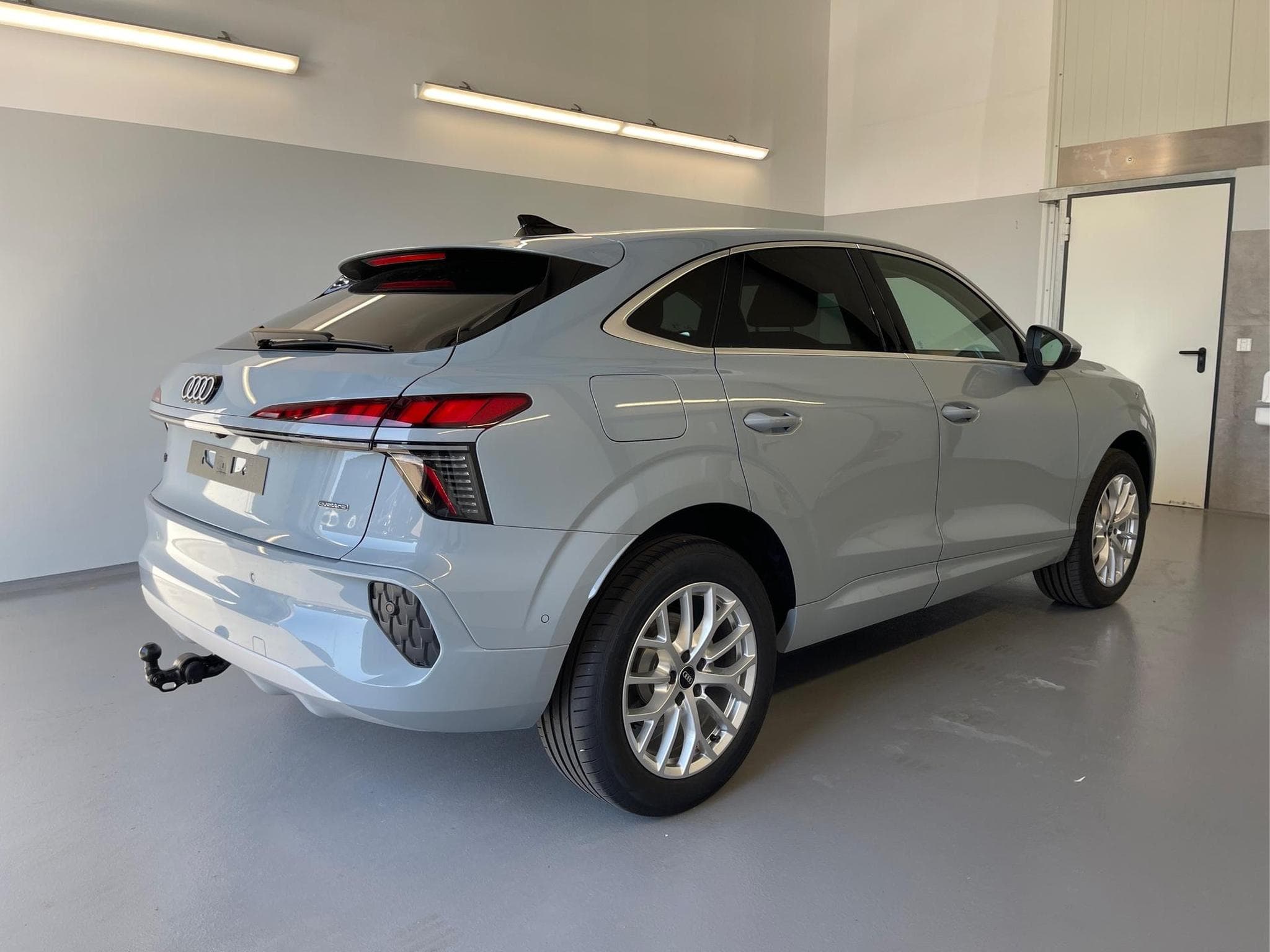 Audi Q3 Sportback NEU (2026) - Photo 4
