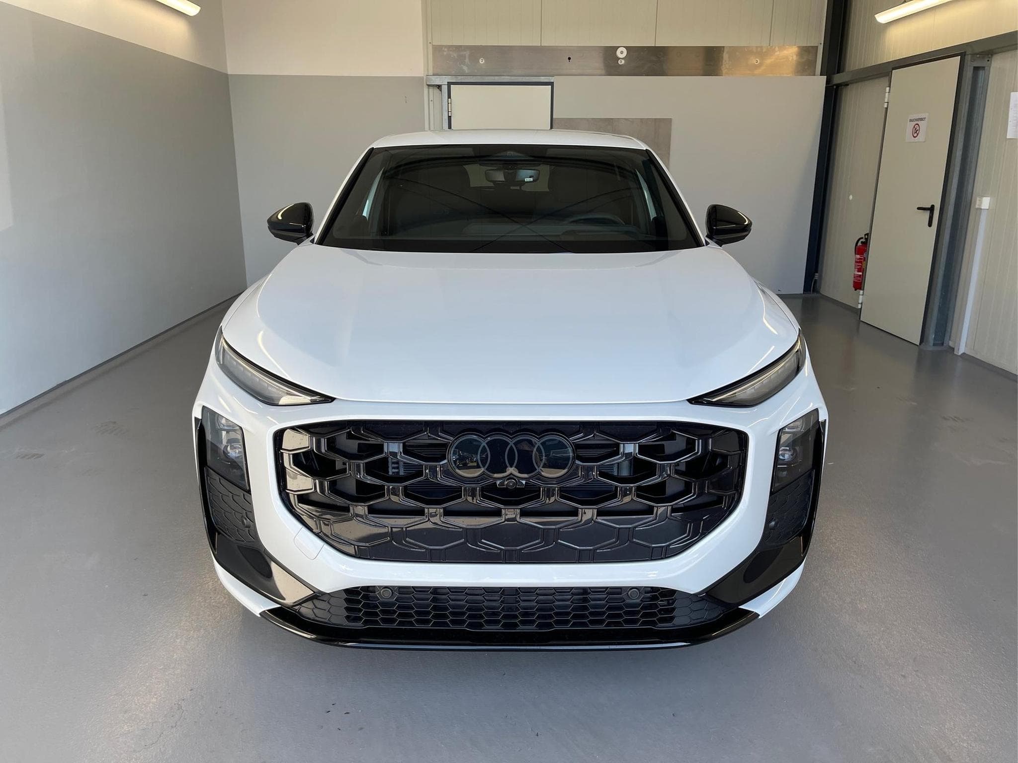 Audi Q3 Sportback NEU (2026) - Photo 2