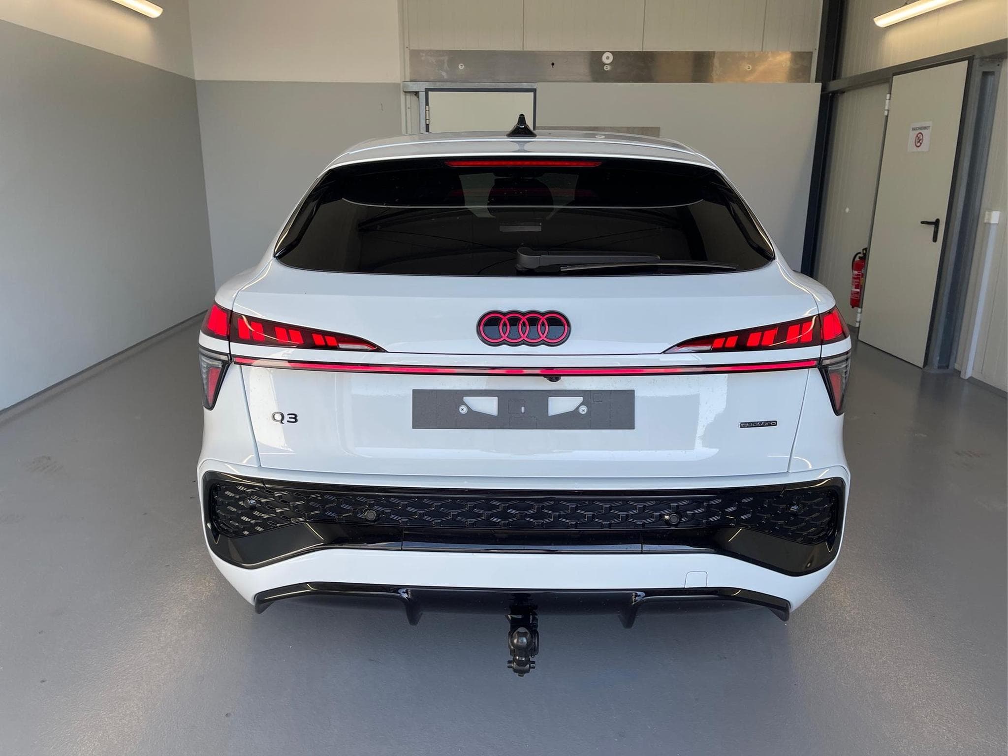 Audi Q3 Sportback NEU (2026) - Photo 5