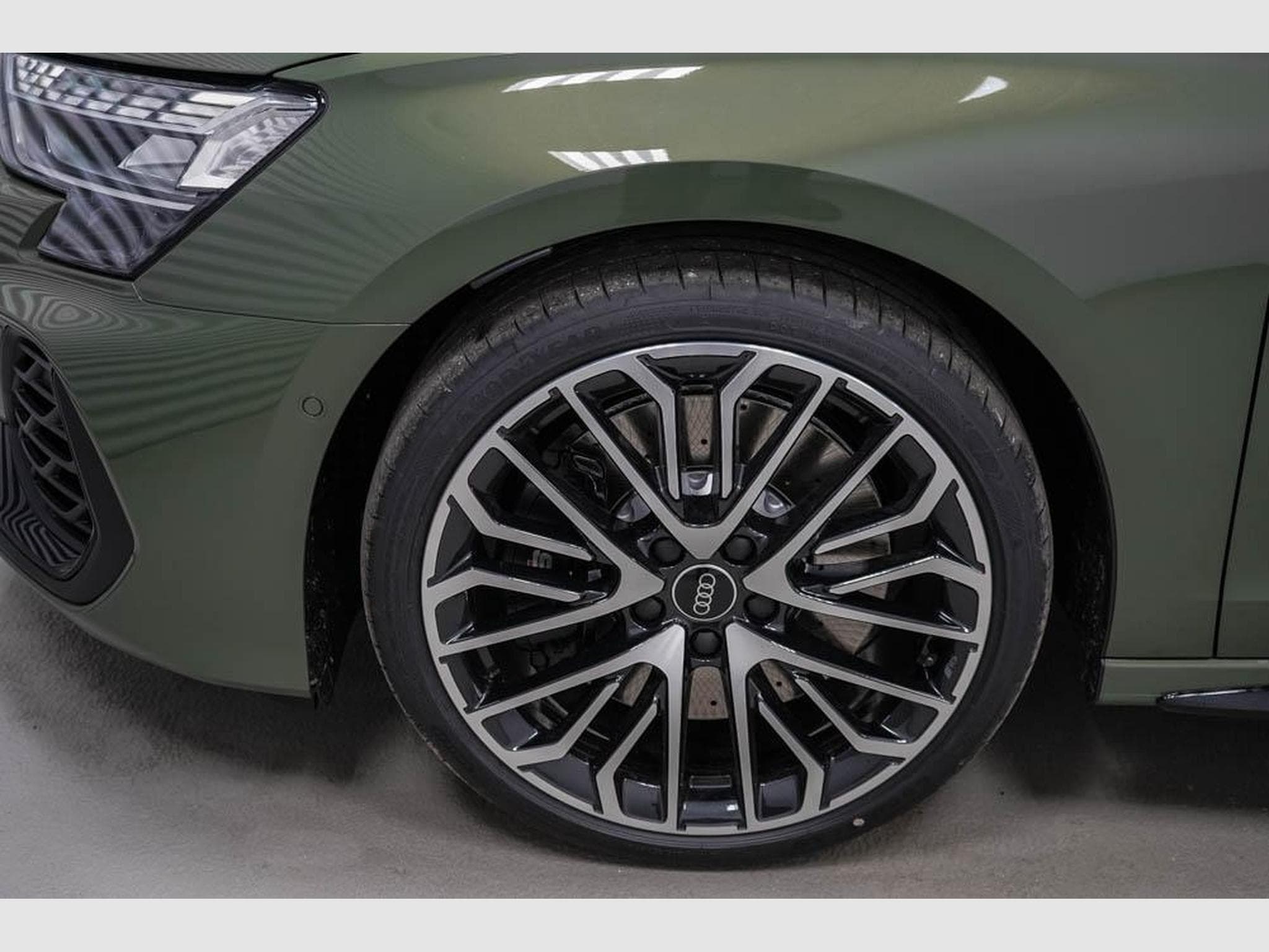Audi S3 Sportback 2,0 TFSI (2026) - Photo 5