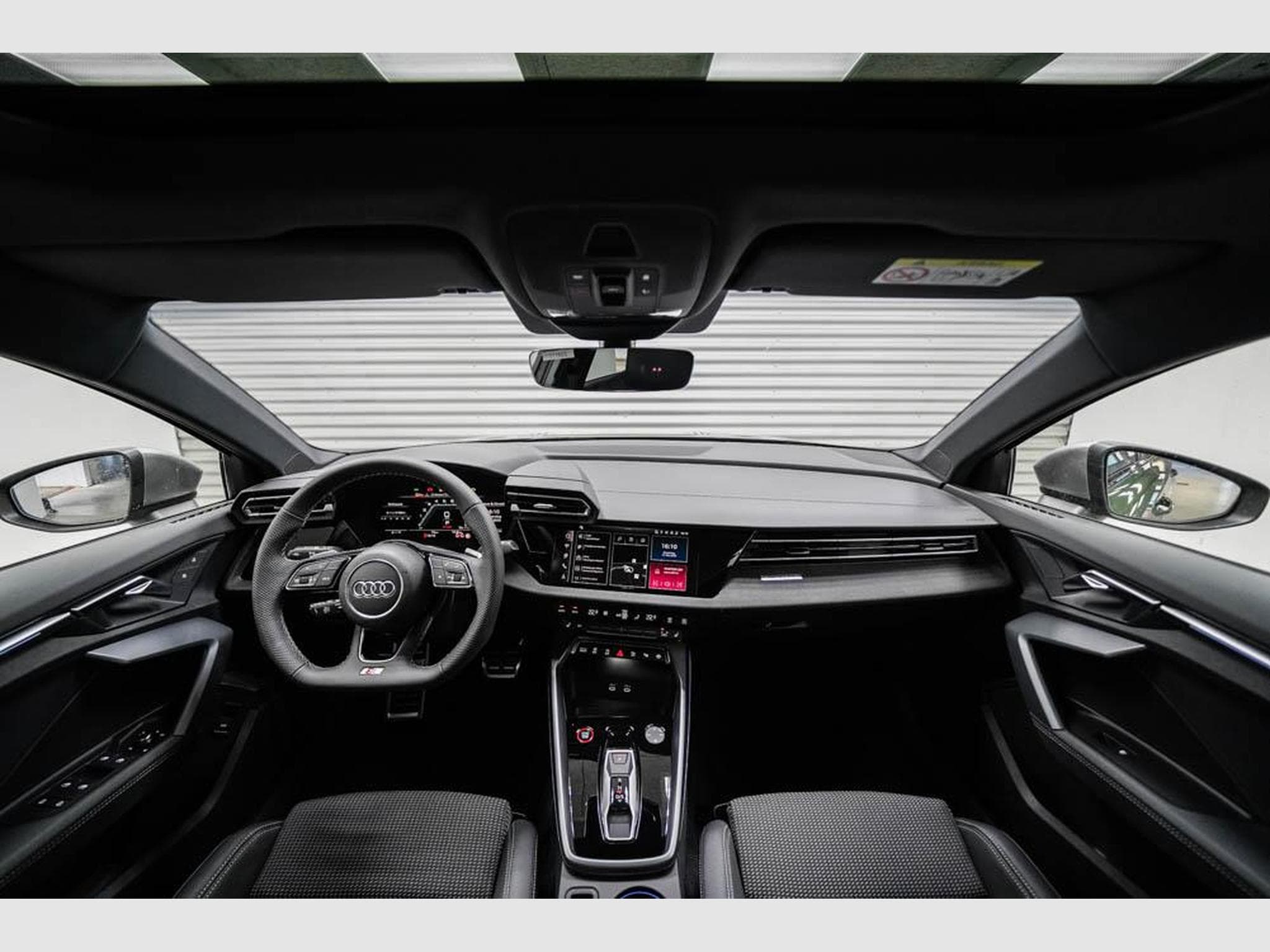 Audi S3 Sportback 2,0 TFSI (2026) - Photo 6
