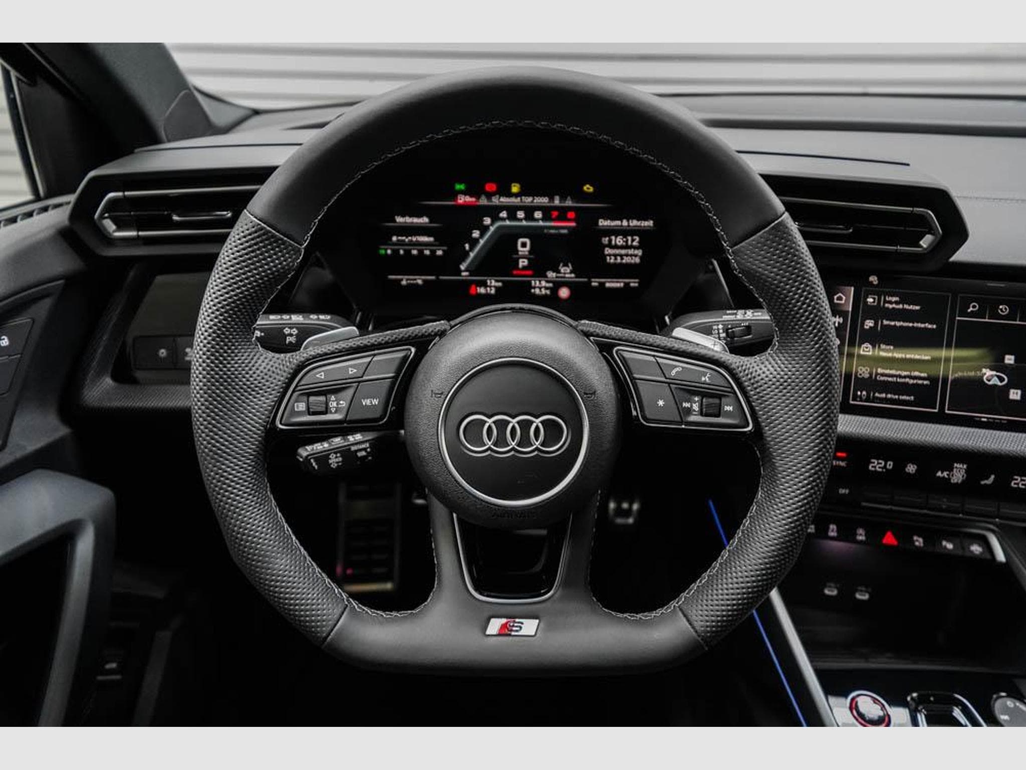 Audi S3 Sportback 2,0 TFSI (2026) - Photo 9