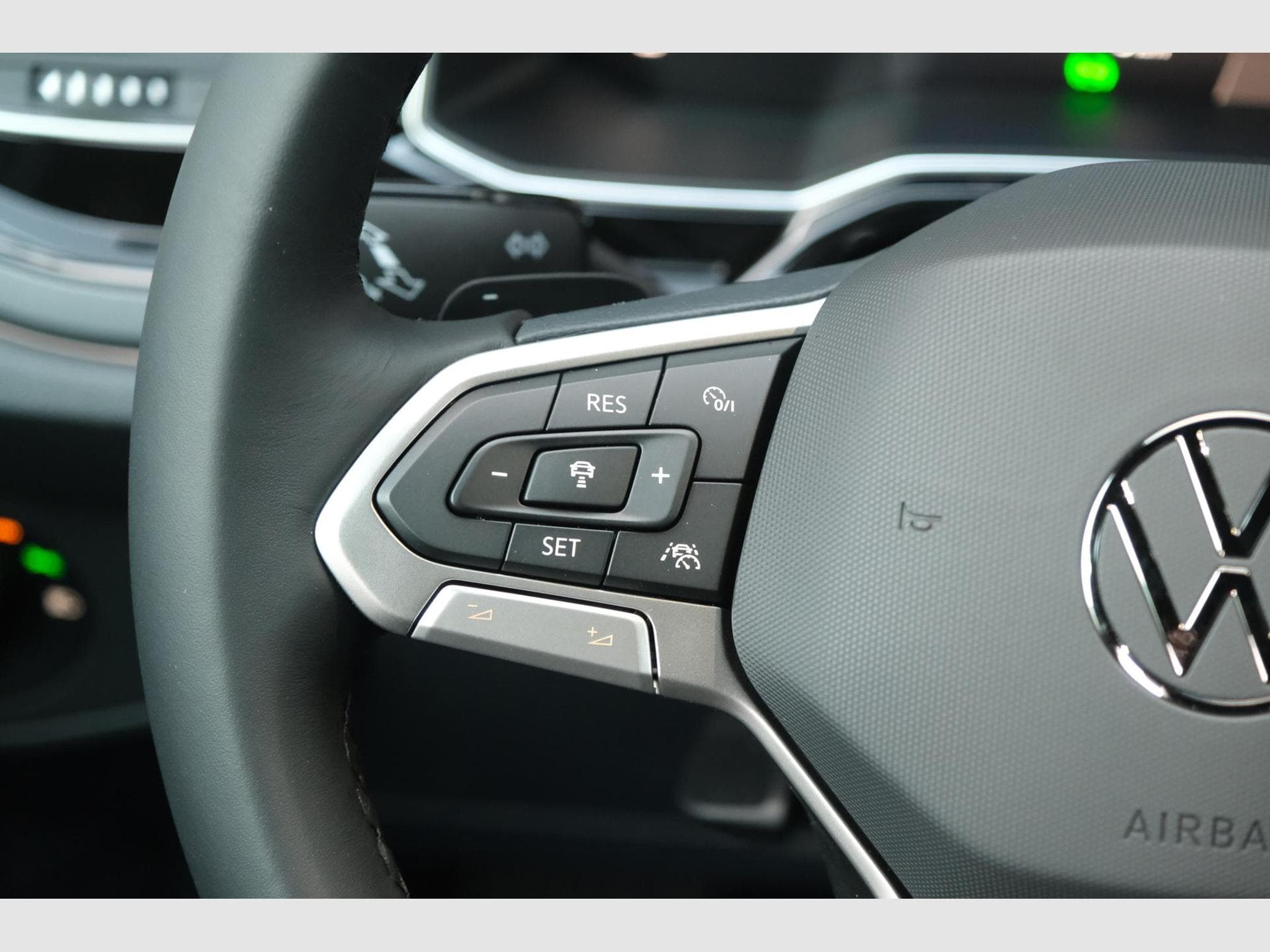 VW Taigo 1.5 TSI DSG (2026) - Photo 25