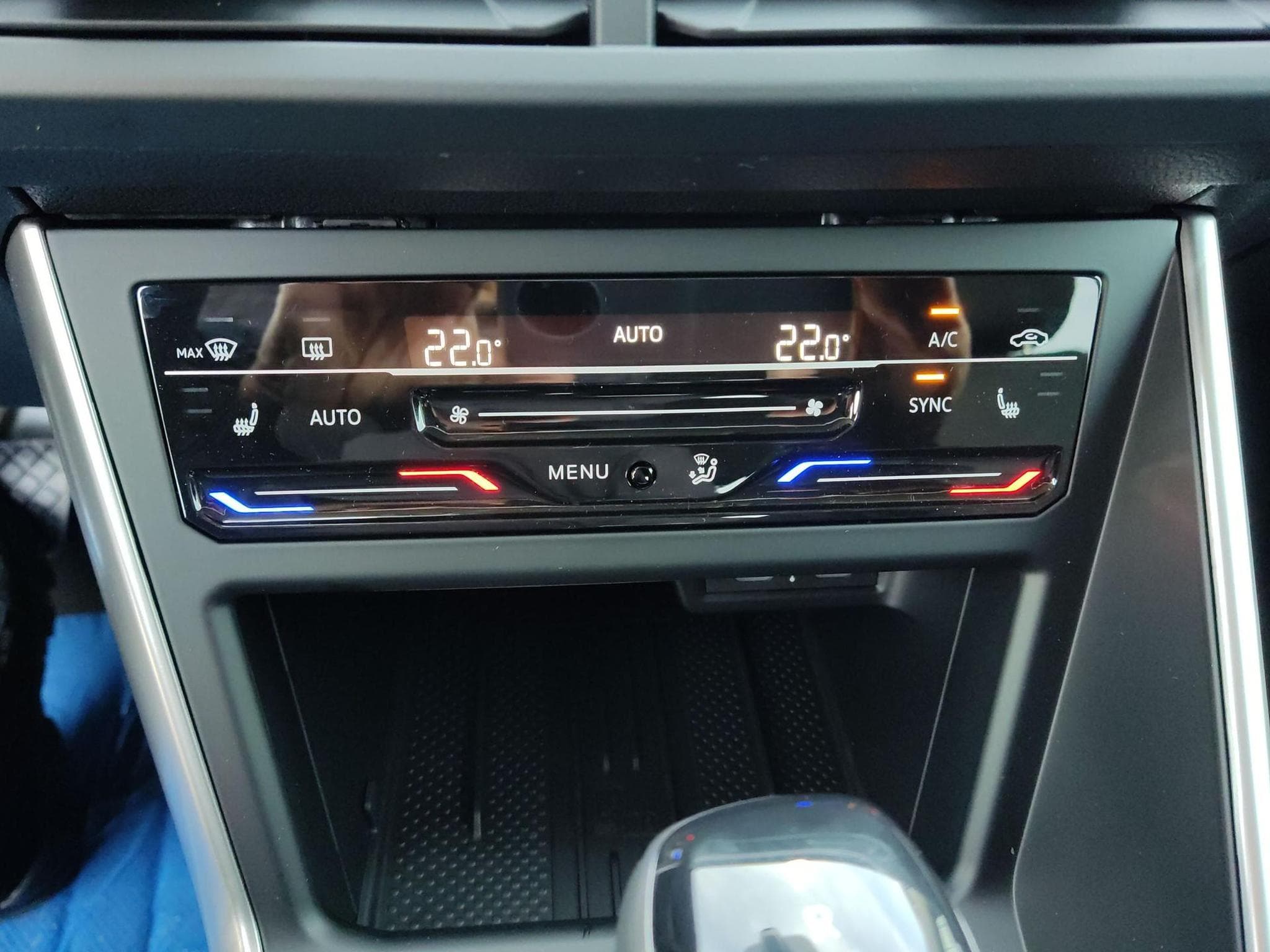 VW Taigo Limited 1.0 TSI (2026) - Photo 7