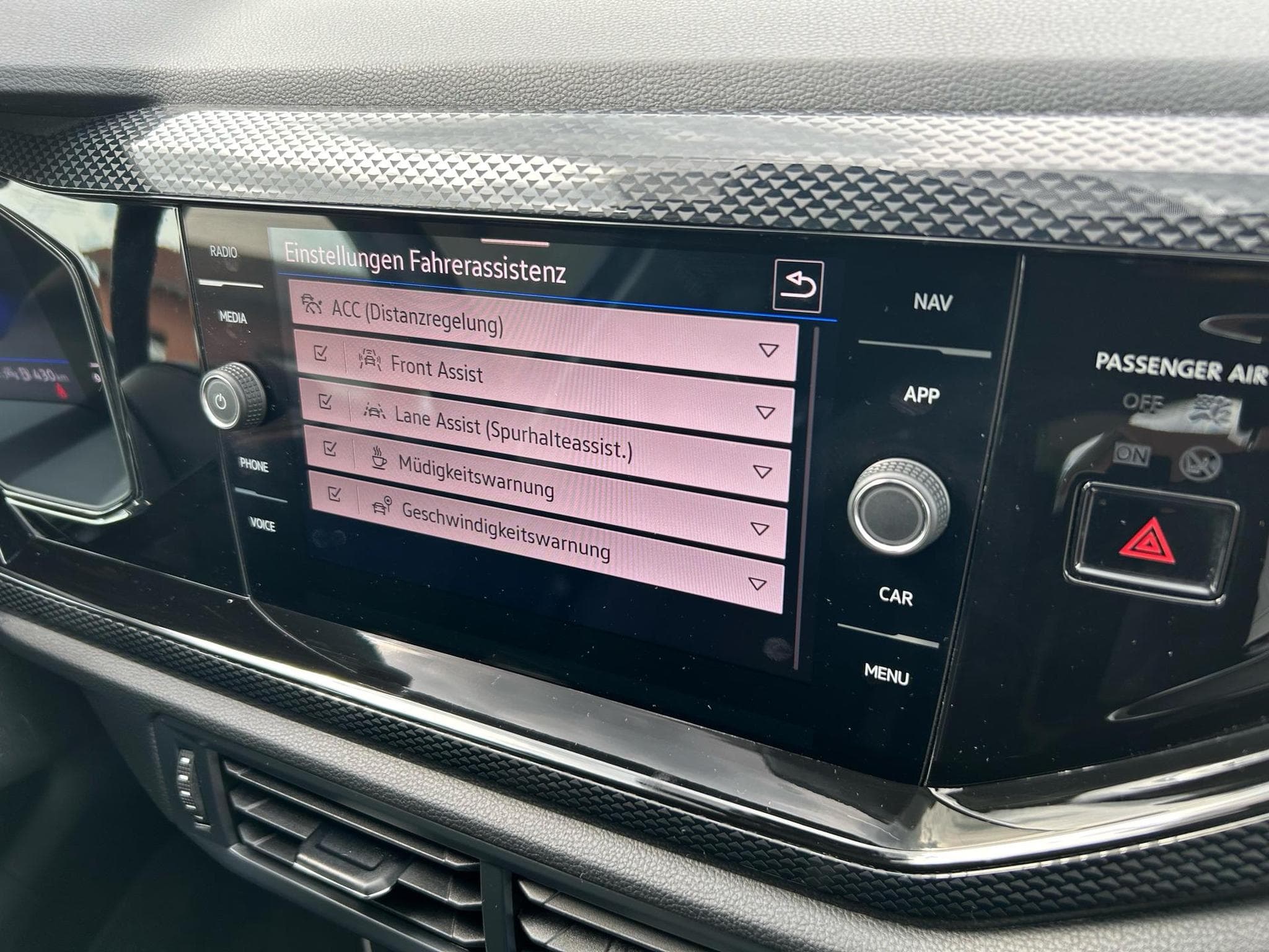 VW Taigo LIFE (2025) - Photo 10