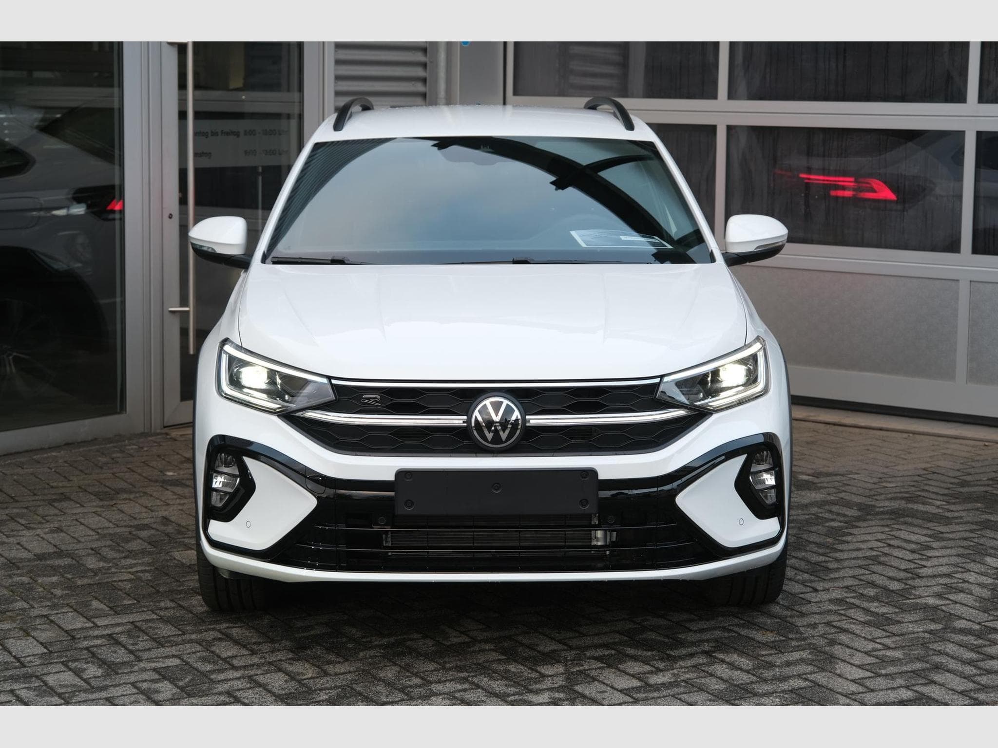 VW Taigo 1.5 TSI DSG (2026) - Photo 18