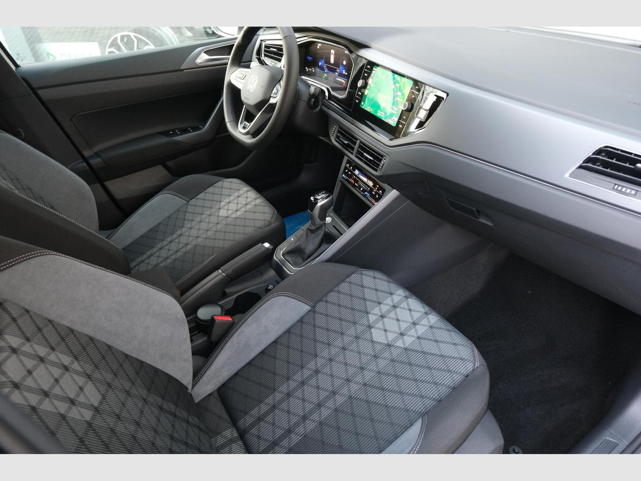 VW Taigo 1.5 TSI DSG (2026) - Photo 11