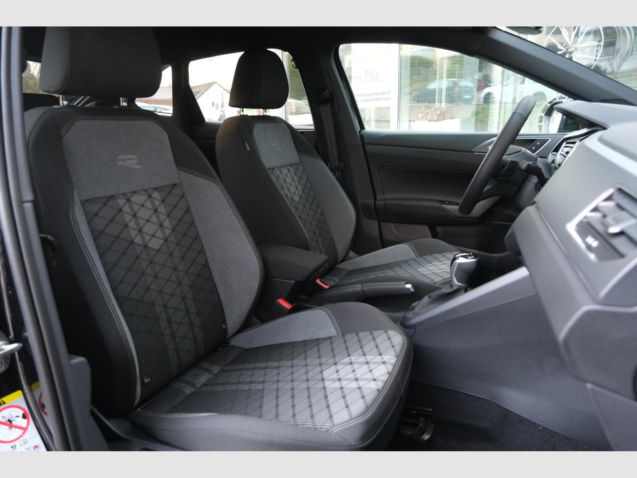 VW Taigo 1.5 TSI DSG (2026) - Photo 24