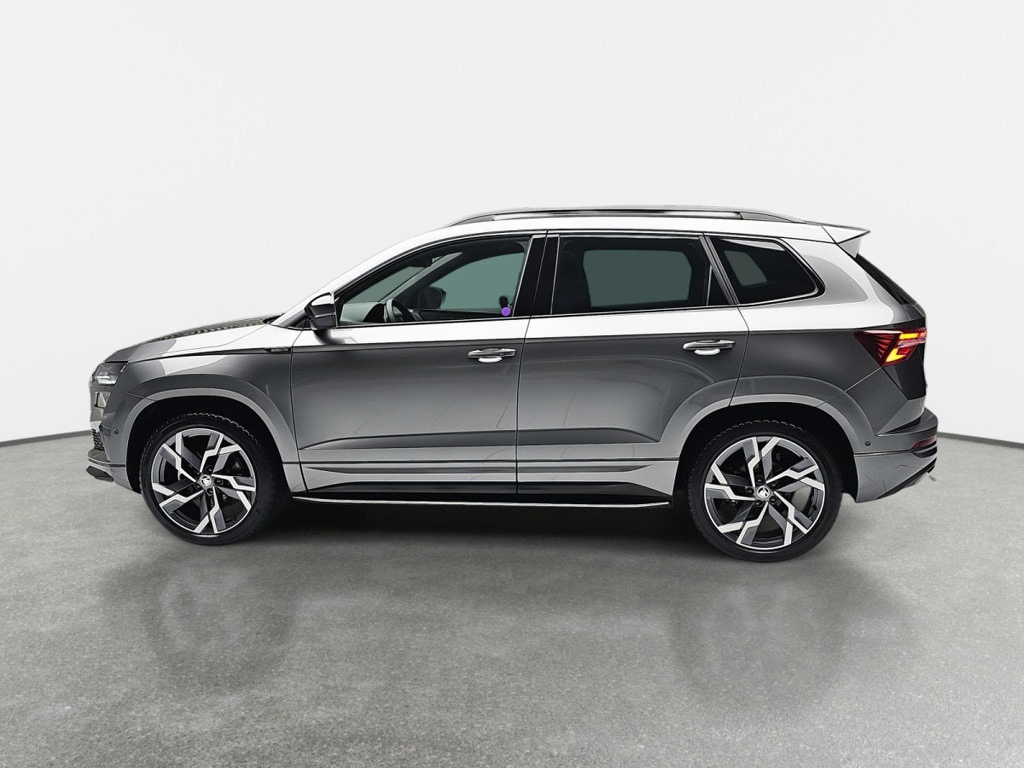 Skoda Karoq 1.5 TSi 150 DSG SPORTLINE (2026) - Photo 3