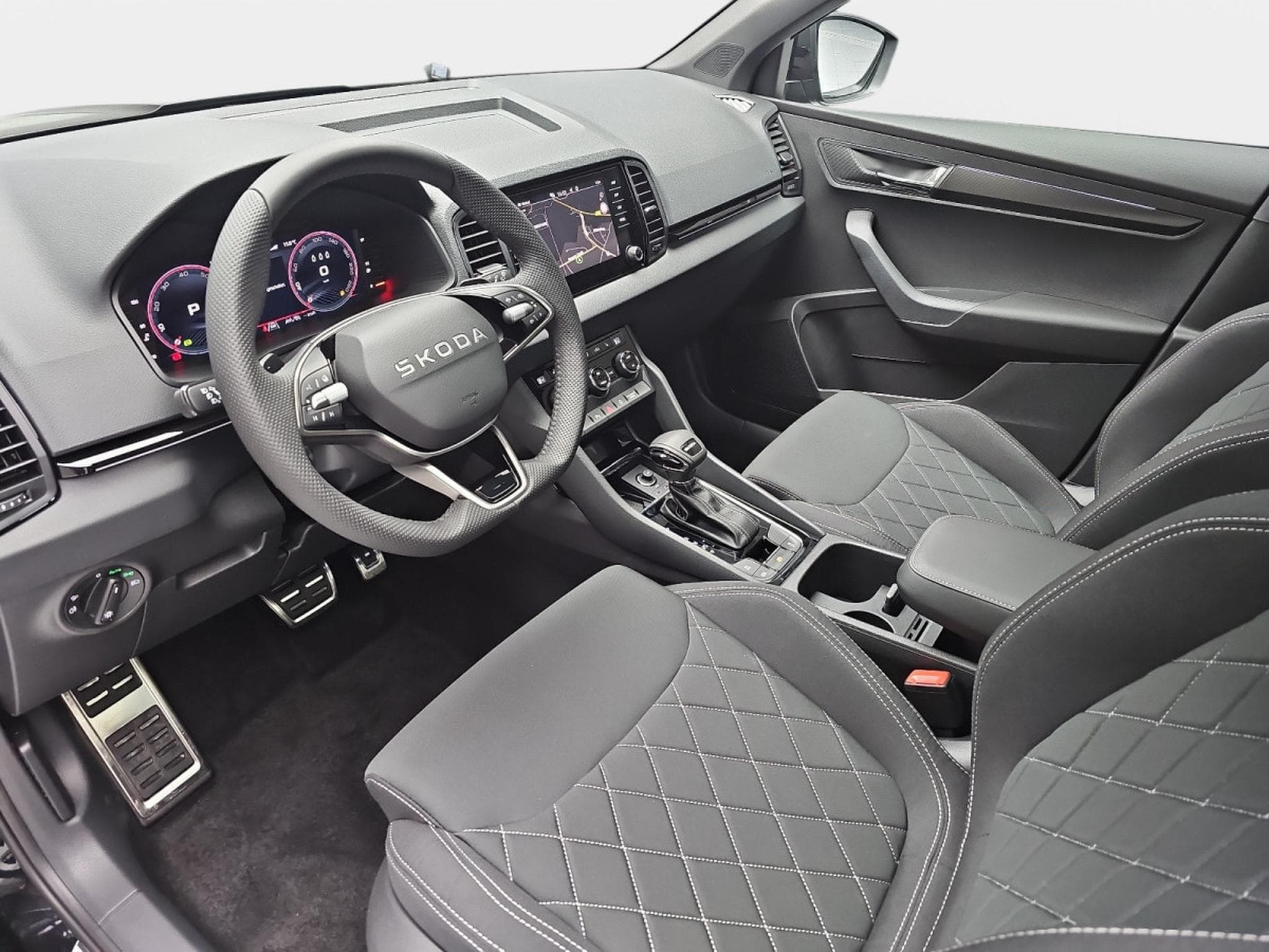Skoda Karoq 1.5 TSi 150 DSG SPORTLINE (2026) - Photo 17
