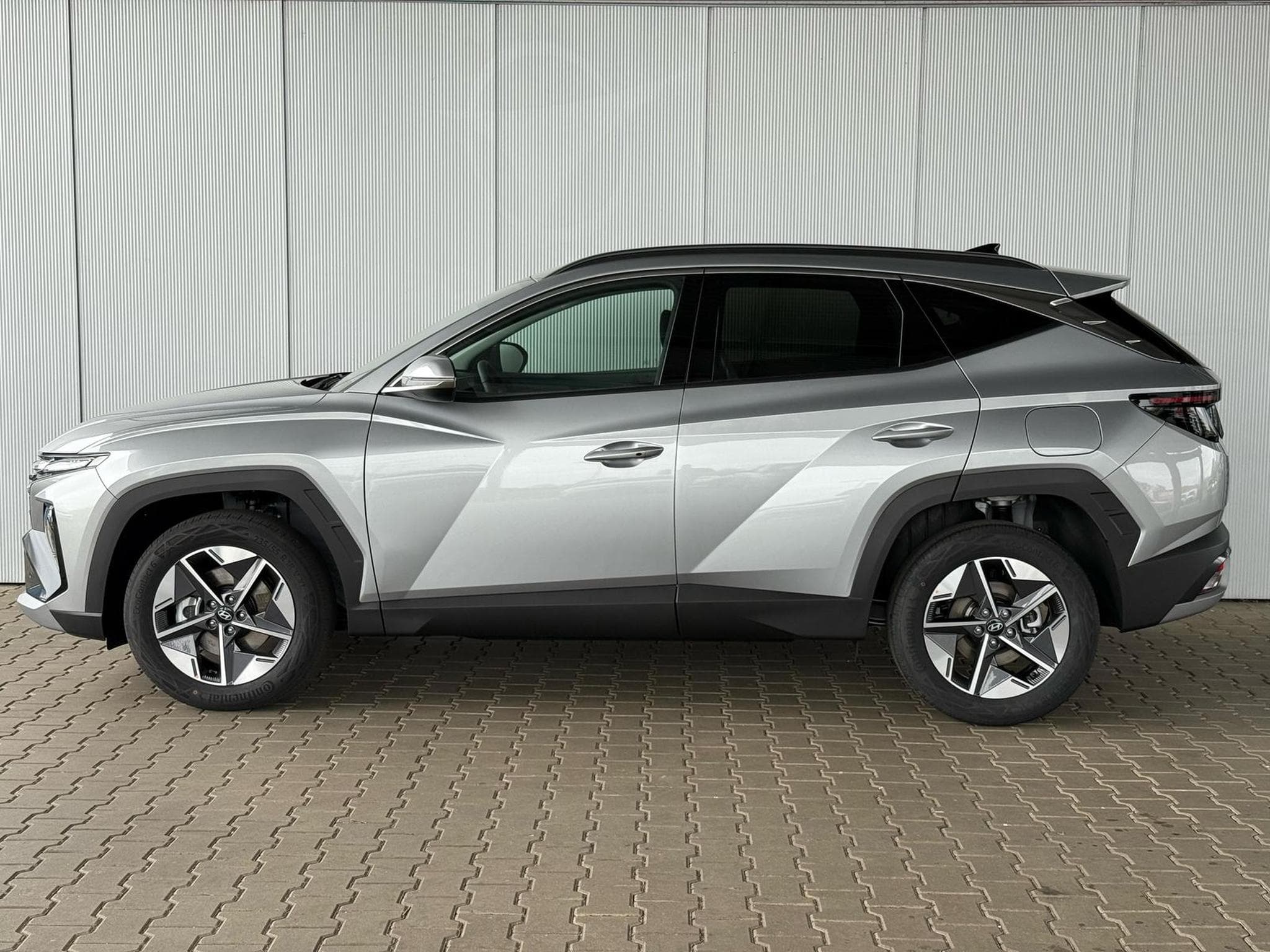 Hyundai Tucson E-Motion (2025) - Photo 2
