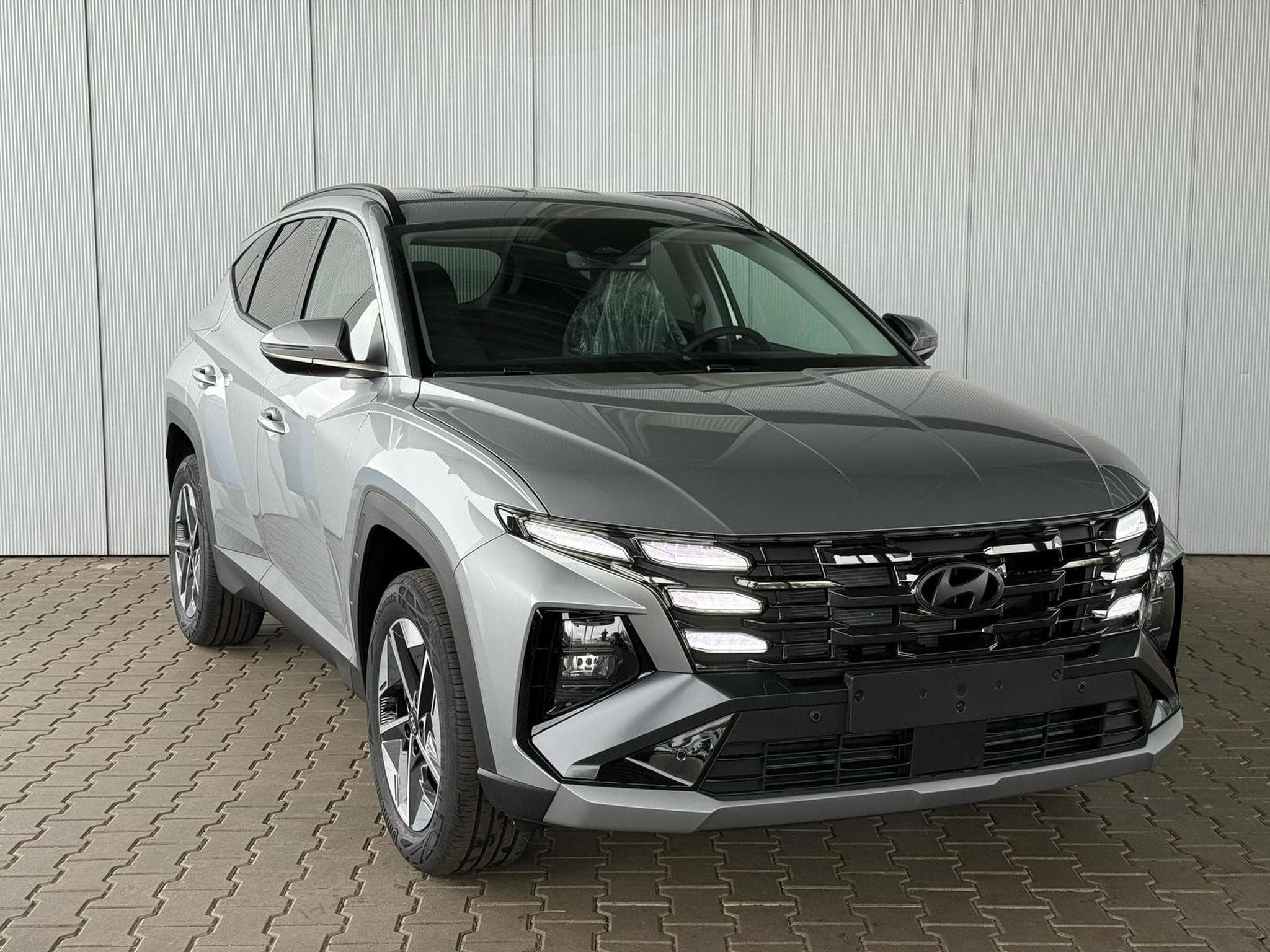 Hyundai Tucson E-Motion (2025) - Photo 4