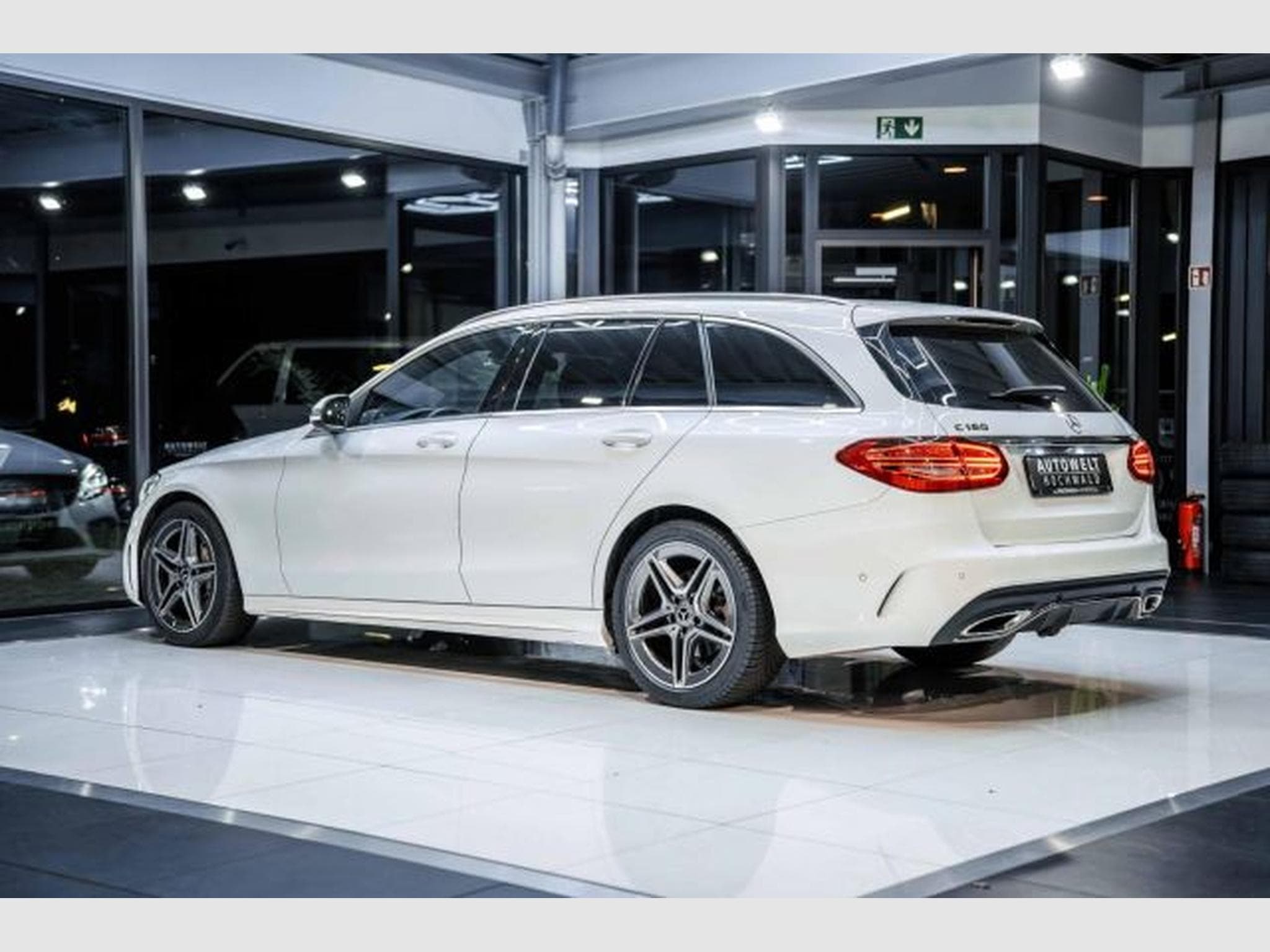 Mercedes C 180 C 180 T 9G-Tronic AMG Line NAVI Multibeam RFK (2020) - Photo 11