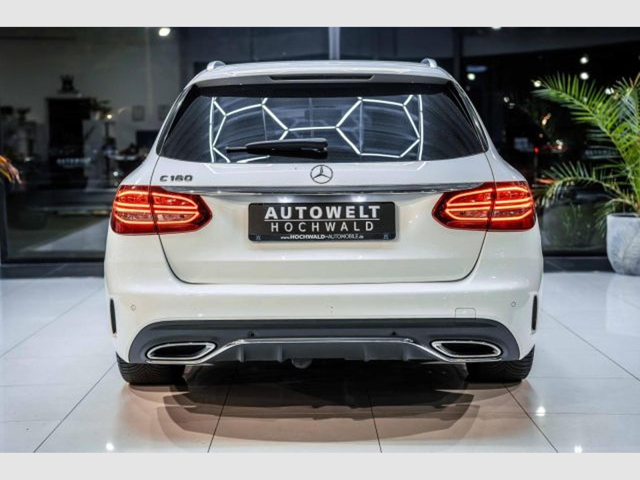 Mercedes C 180 C 180 T 9G-Tronic AMG Line NAVI Multibeam RFK (2020) - Photo 12