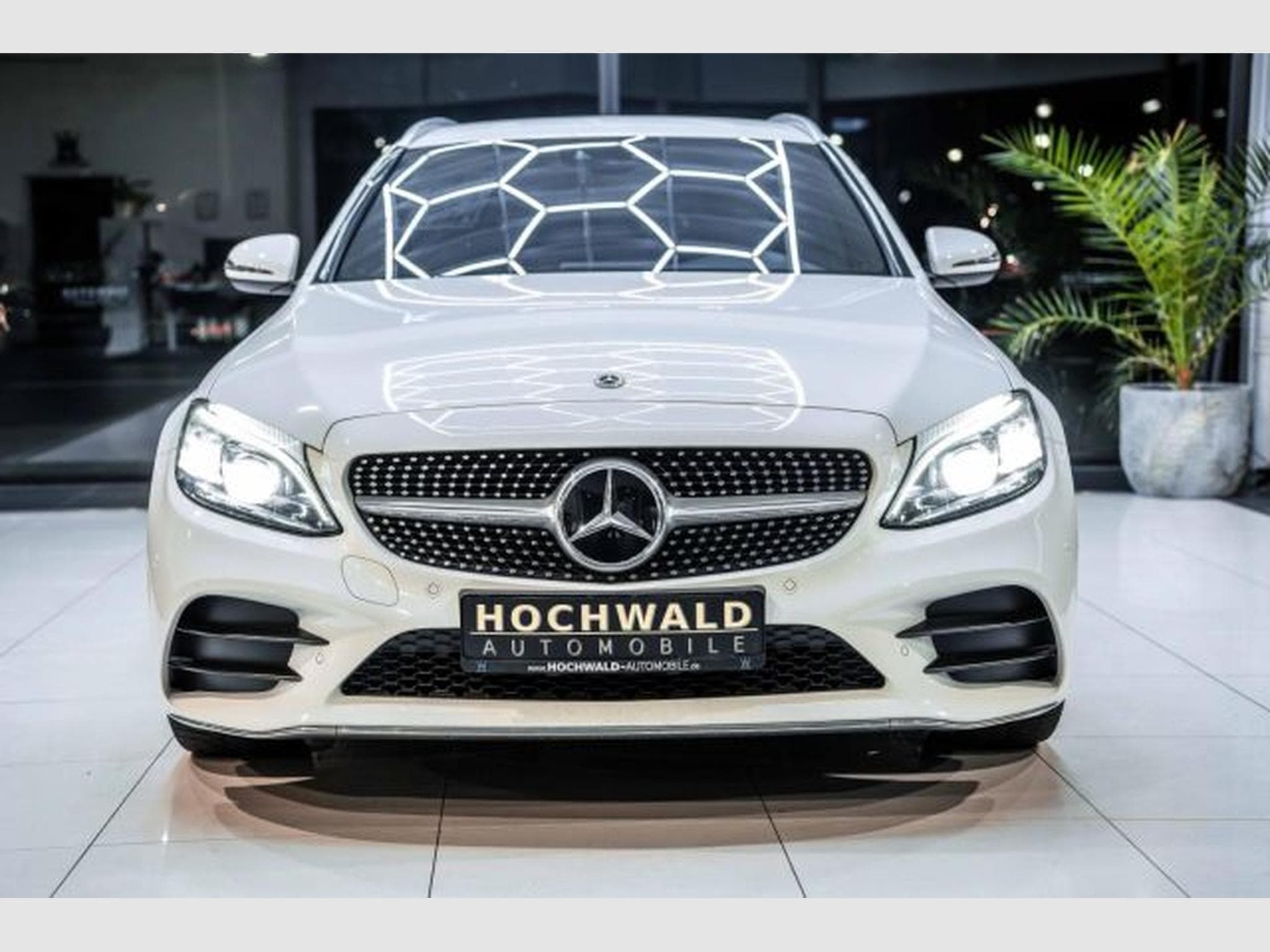 Mercedes C 180 C 180 T 9G-Tronic AMG Line NAVI Multibeam RFK (2020) - Photo 5