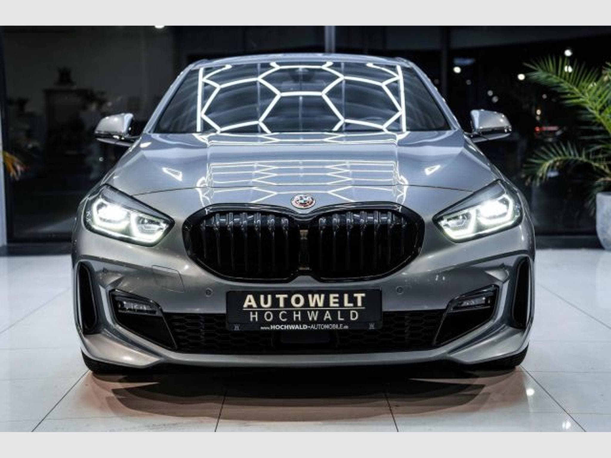 BMW 120 120i M-Sportpaket Autom. NAVI LED Harman-Kardon (2022) - Photo 5