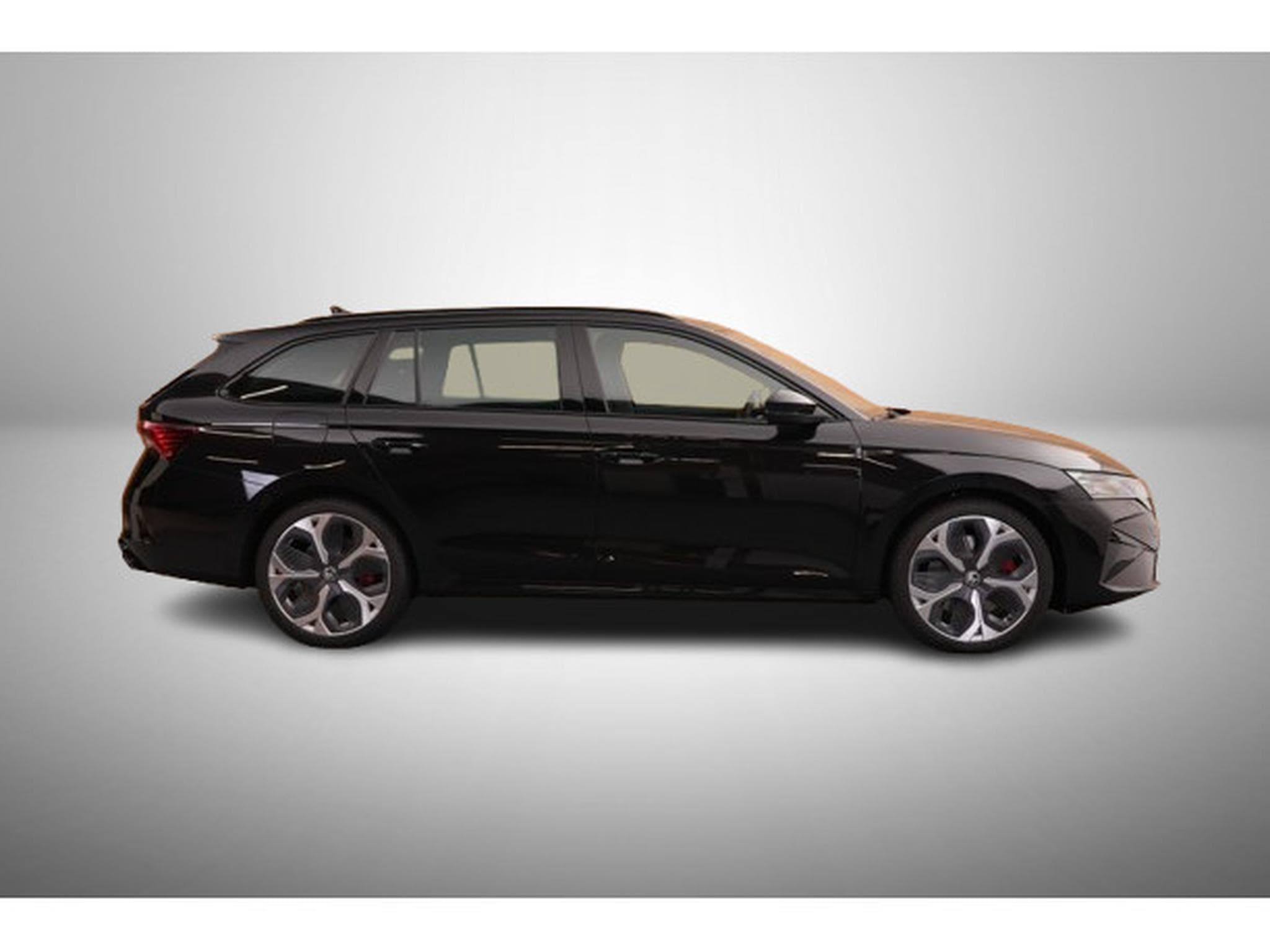 Skoda Octavia 2.0 TSi DSG 265 RS (2025) - Photo 6