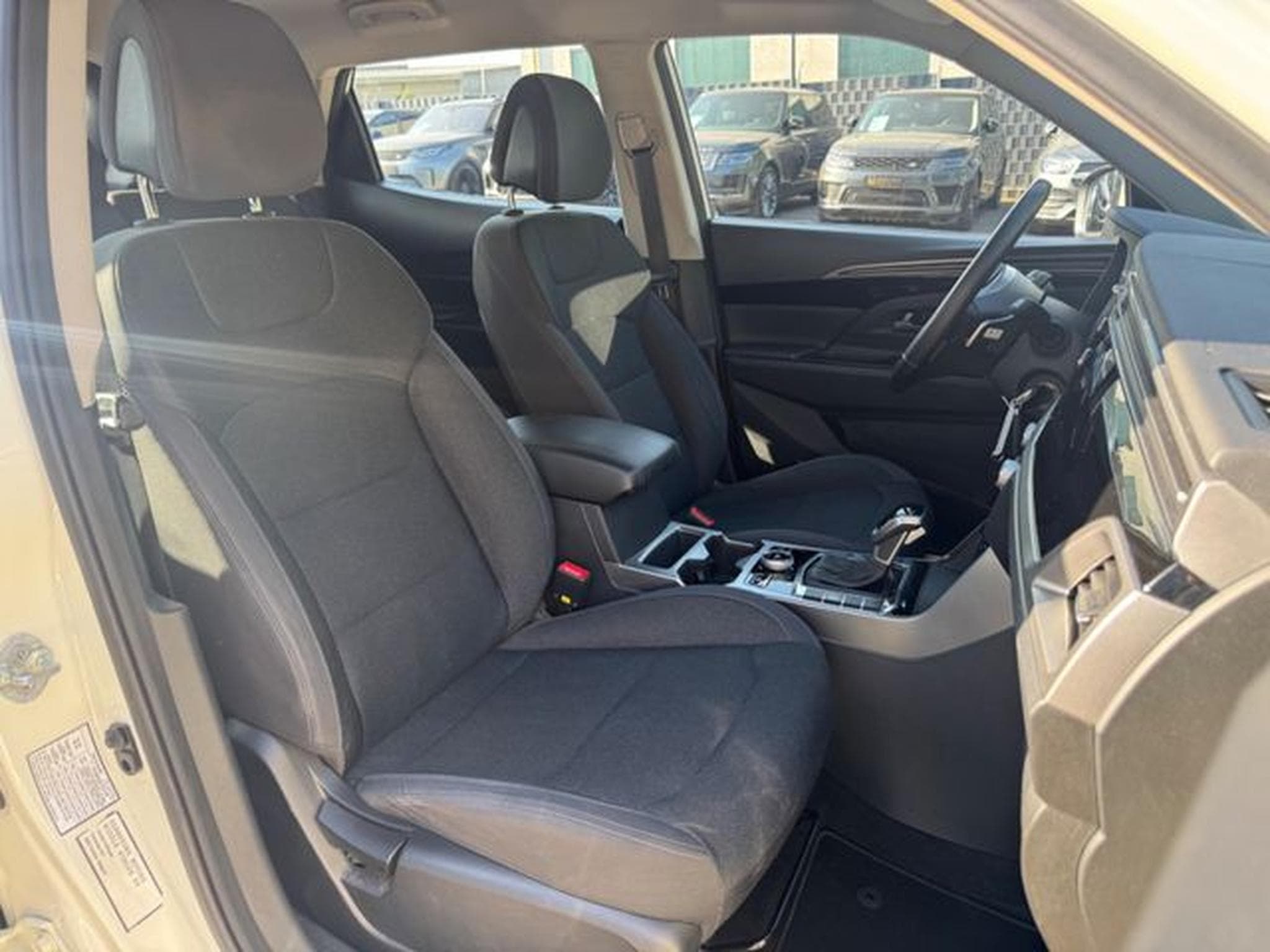 Ssangyong Korando KORANDO 1.5 GDI*2.HD*AUT*LED*KAMERA*SHZ*TOP (2021) - Photo 14