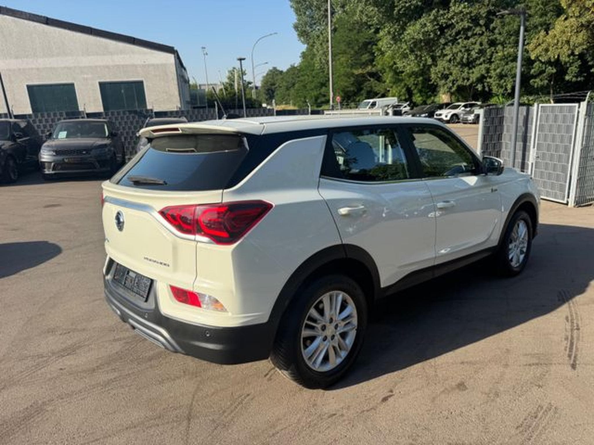 Ssangyong Korando KORANDO 1.5 GDI*2.HD*AUT*LED*KAMERA*SHZ*TOP (2021) - Photo 6