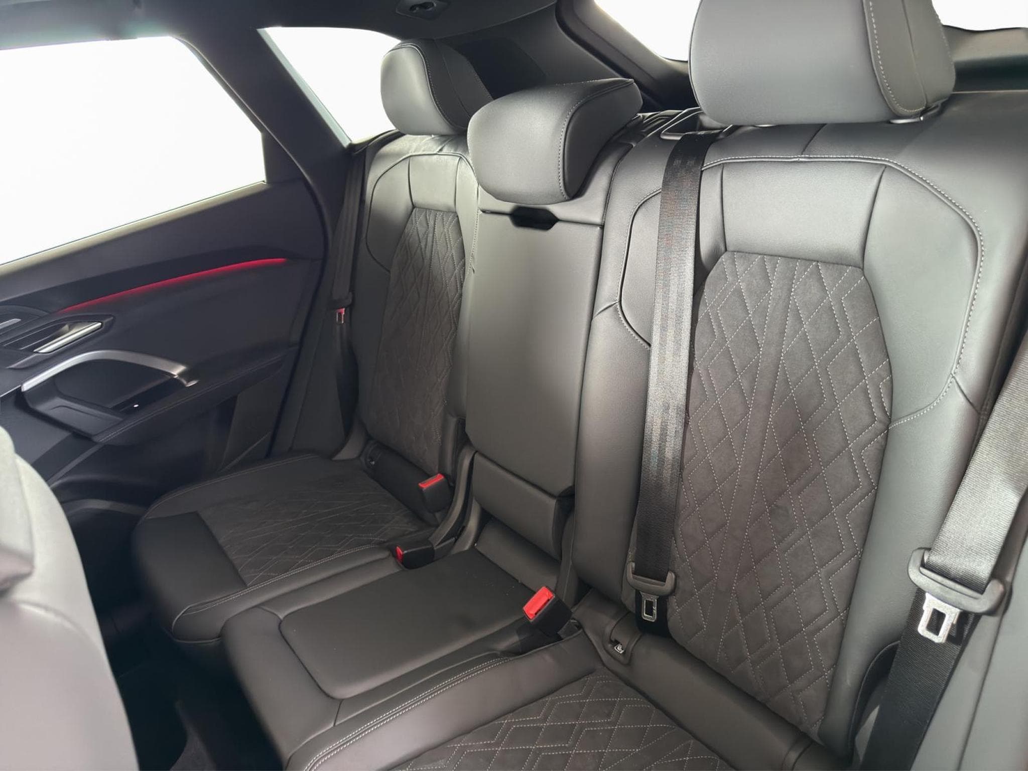 Audi Q5 SUV (2026) - Photo 16