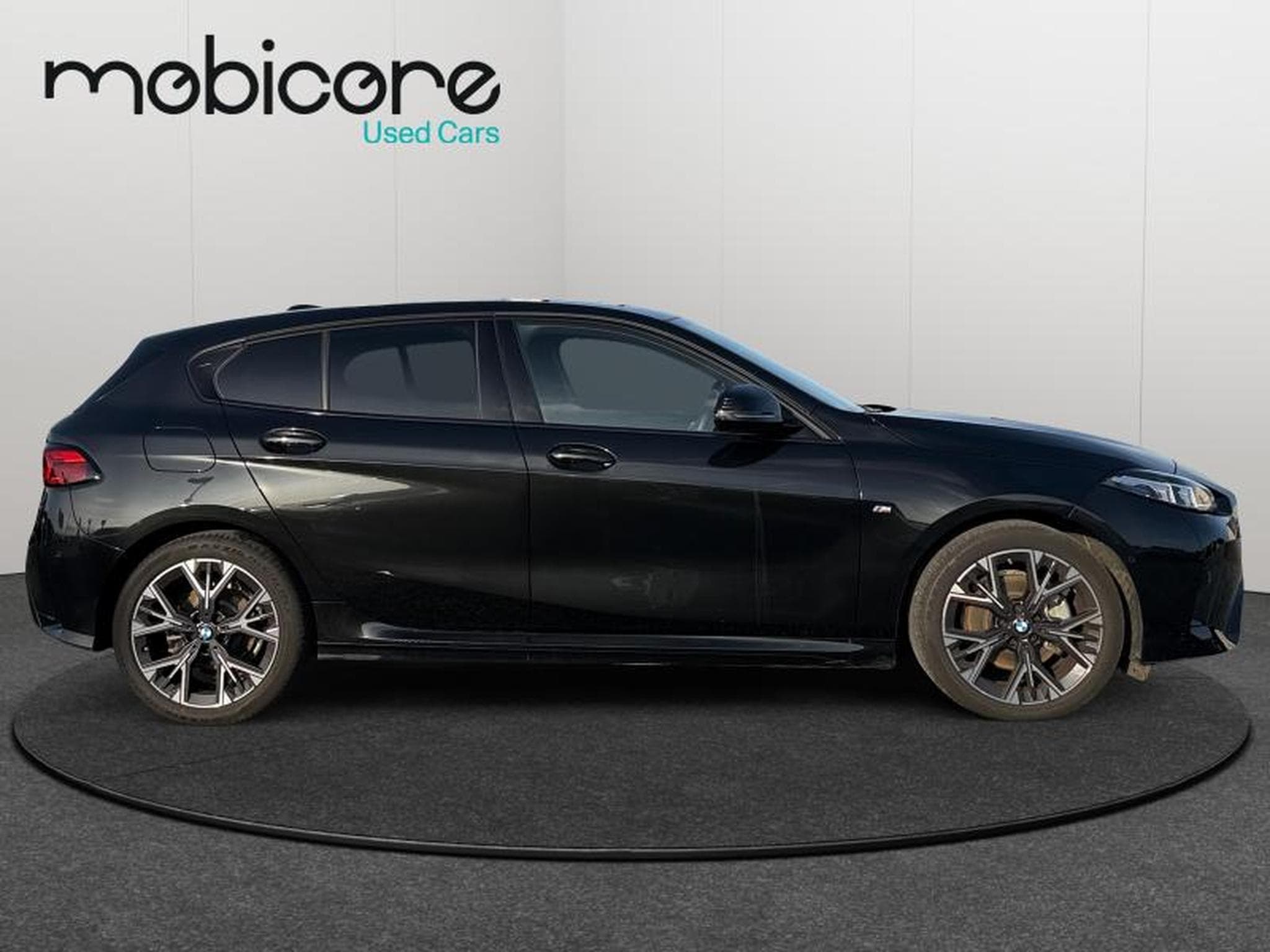 BMW 120 I Pack M / Panoramique / Essence (2025) - Photo 7