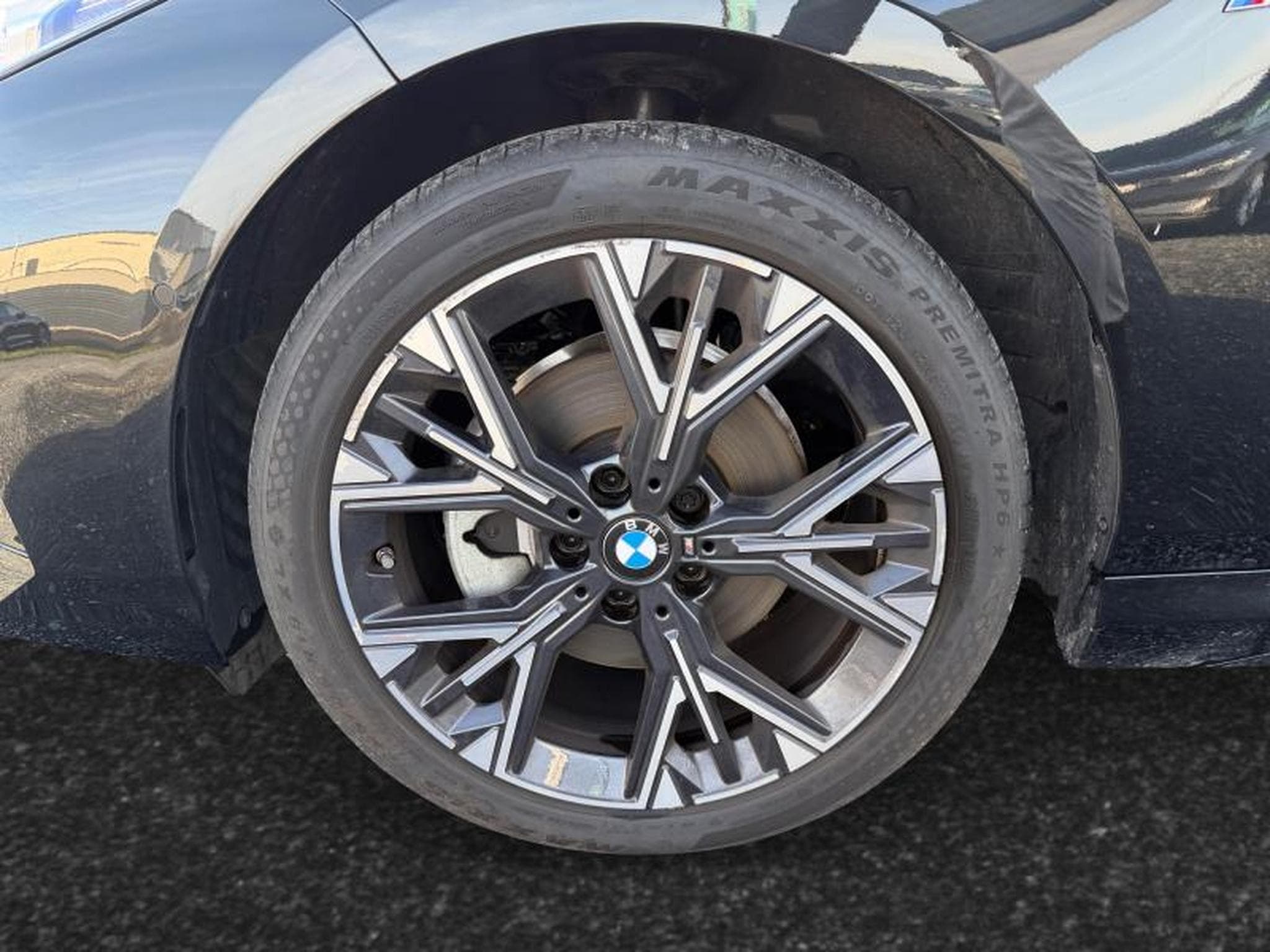BMW 120 I Pack M / Panoramique / Essence (2025) - Photo 9