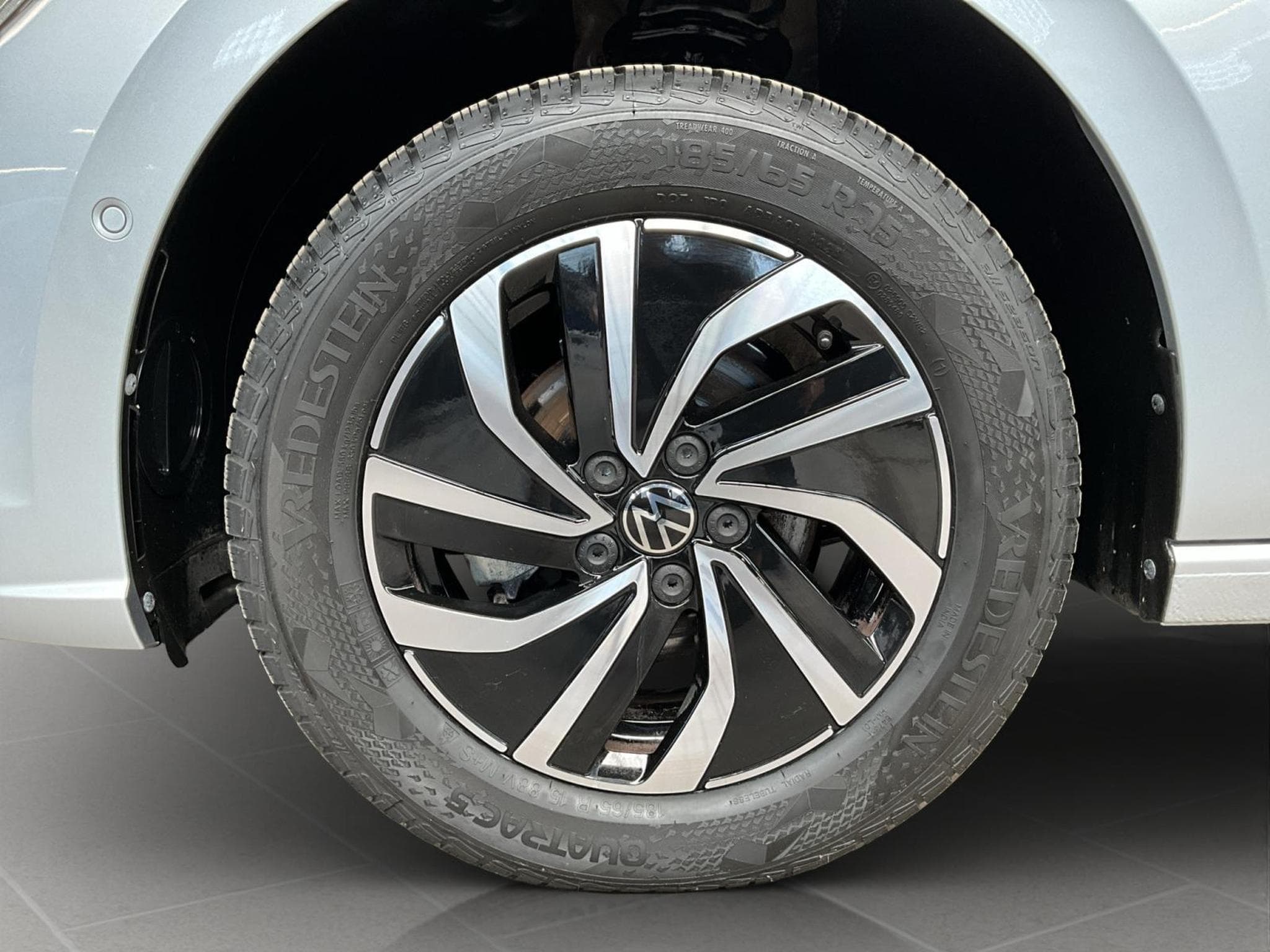 VW Polo Life+BVM+Park&Comf.+IQ-Drive (2025) - Photo 8