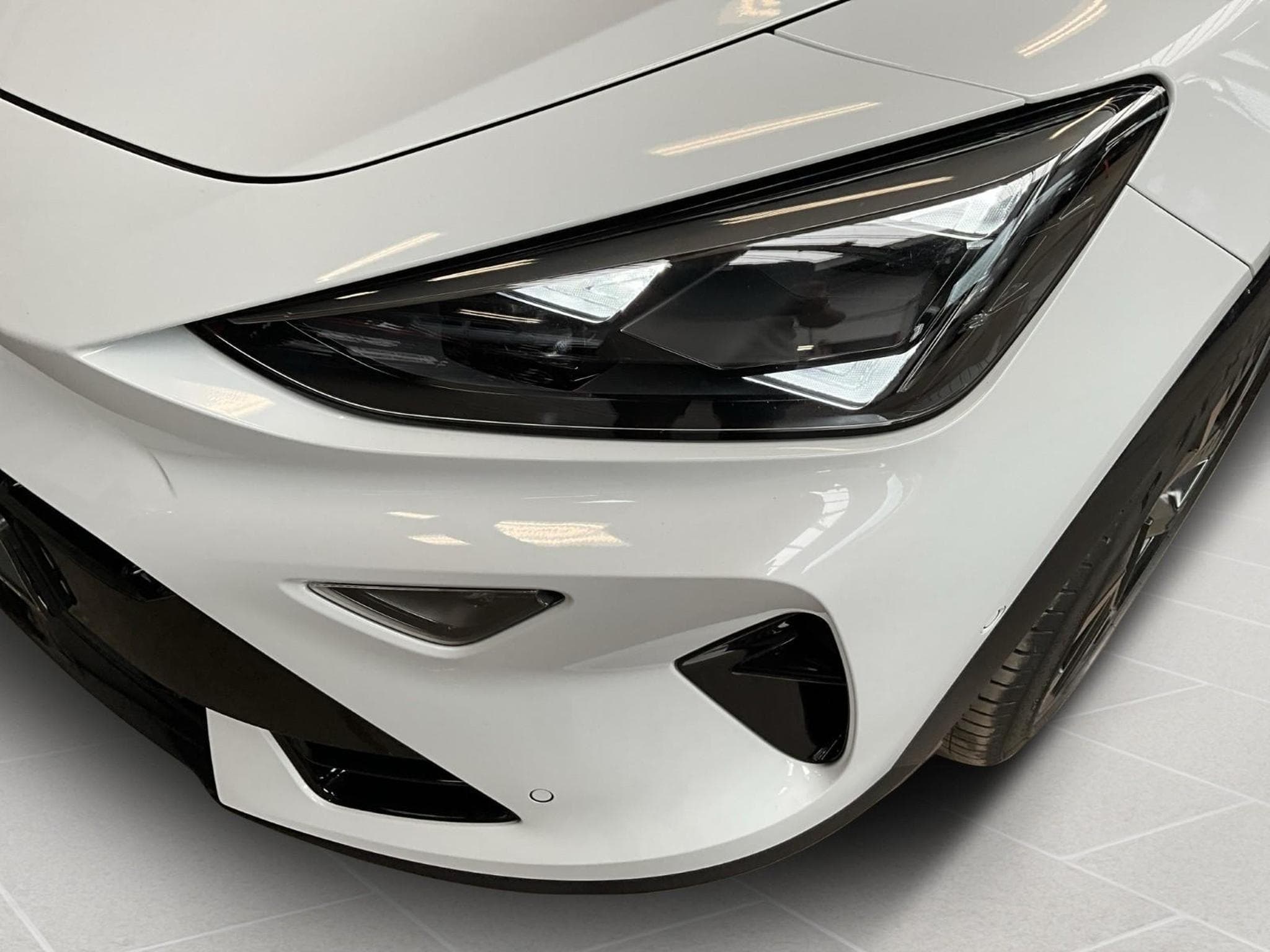Cupra Formentor DSG+Pure-Perf.+Dynamic-Design+PANO+LM19 (2025) - Photo 9