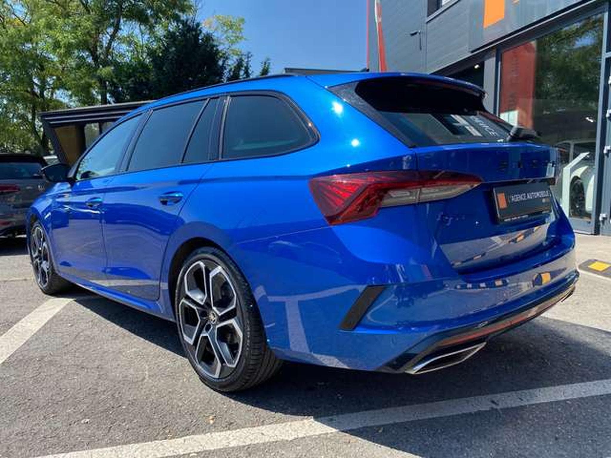 Skoda Octavia Octavia Combi 2.0 TDI DSG RS (2021) - Photo 7