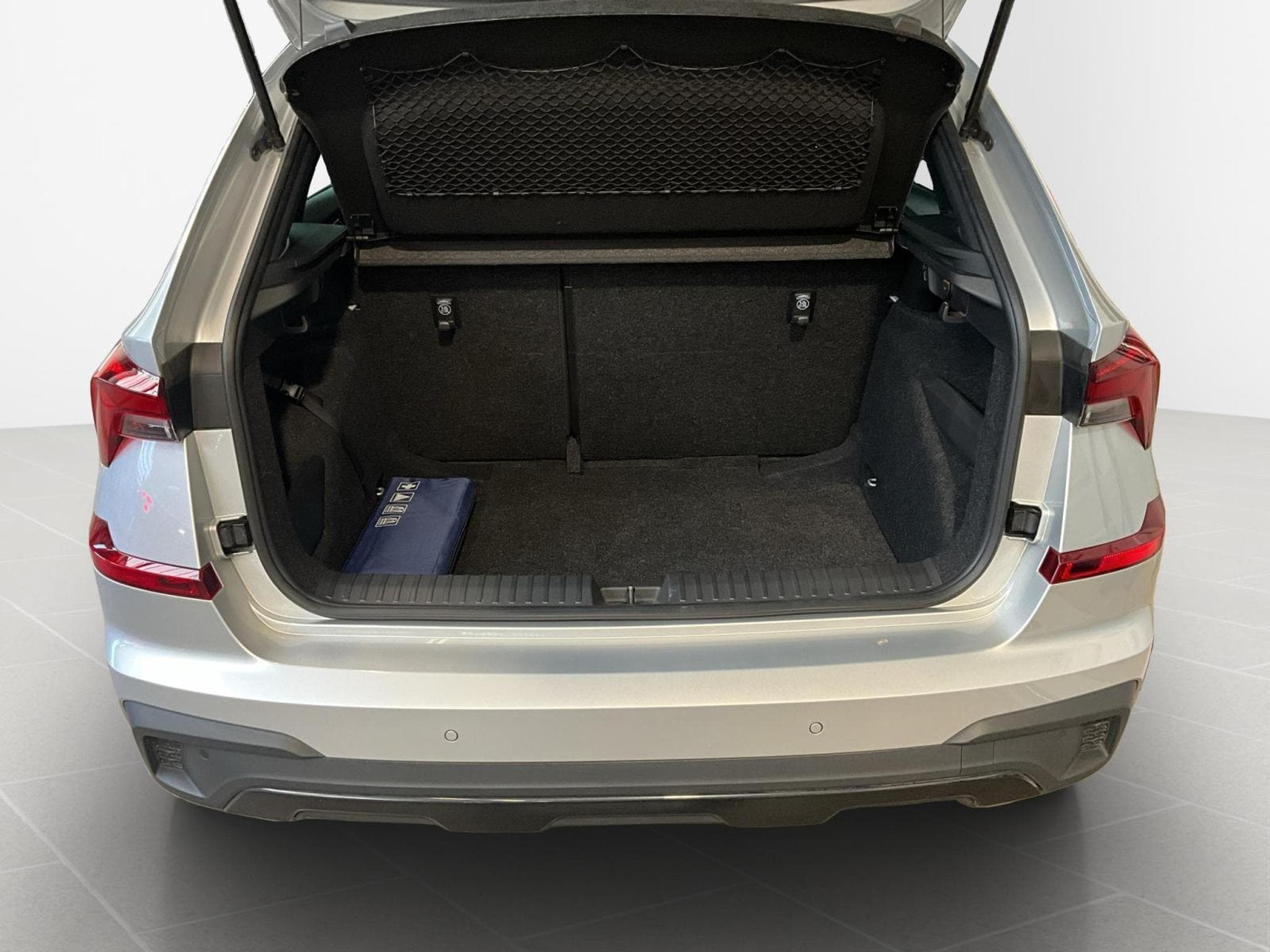 Skoda Kamiq Monte-Carlo+DSG+Led+Navi (2025) - Photo 17