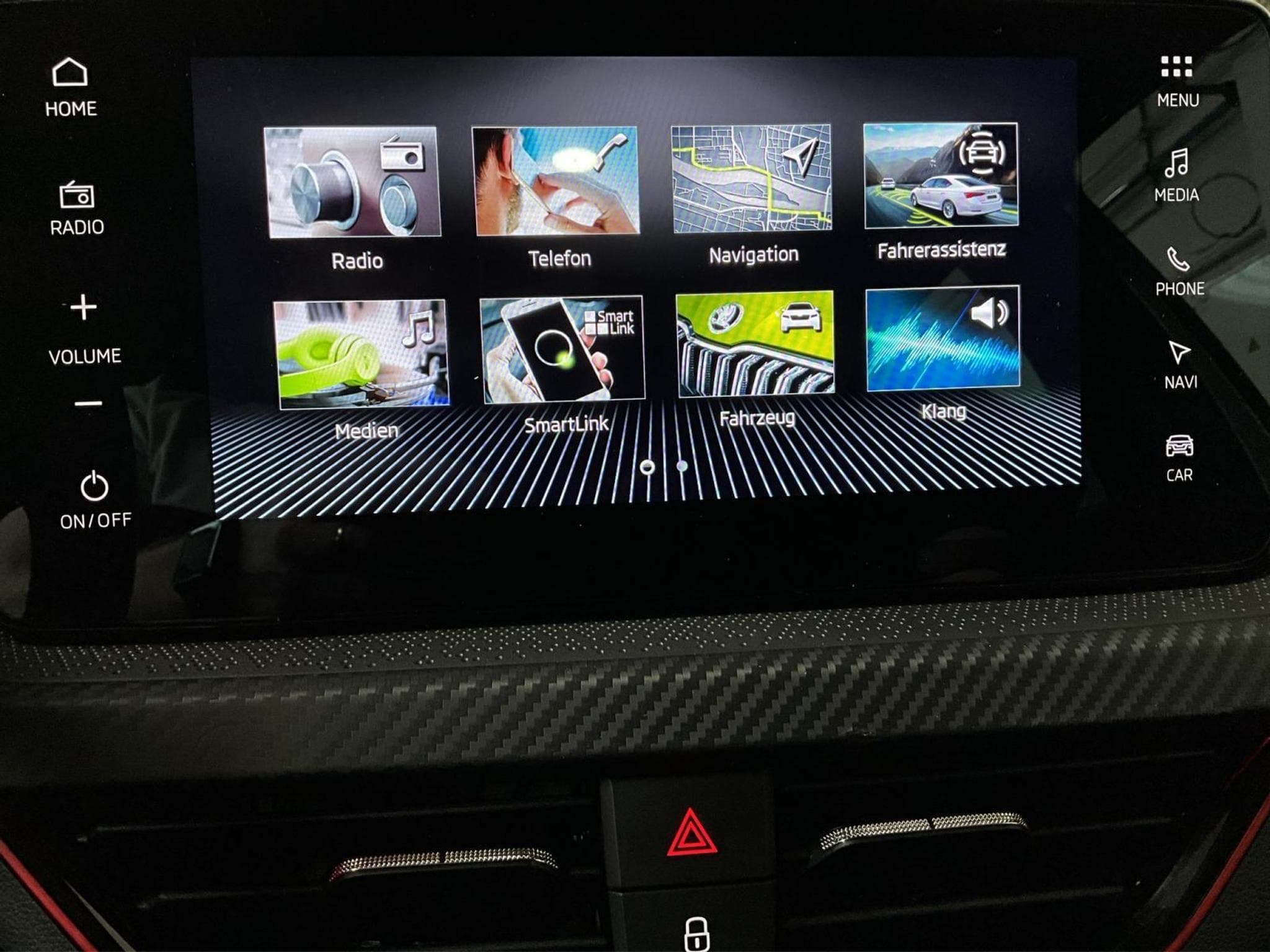 Skoda Kamiq Monte-Carlo+DSG+AHK+LED+Navi (2025) - Photo 13