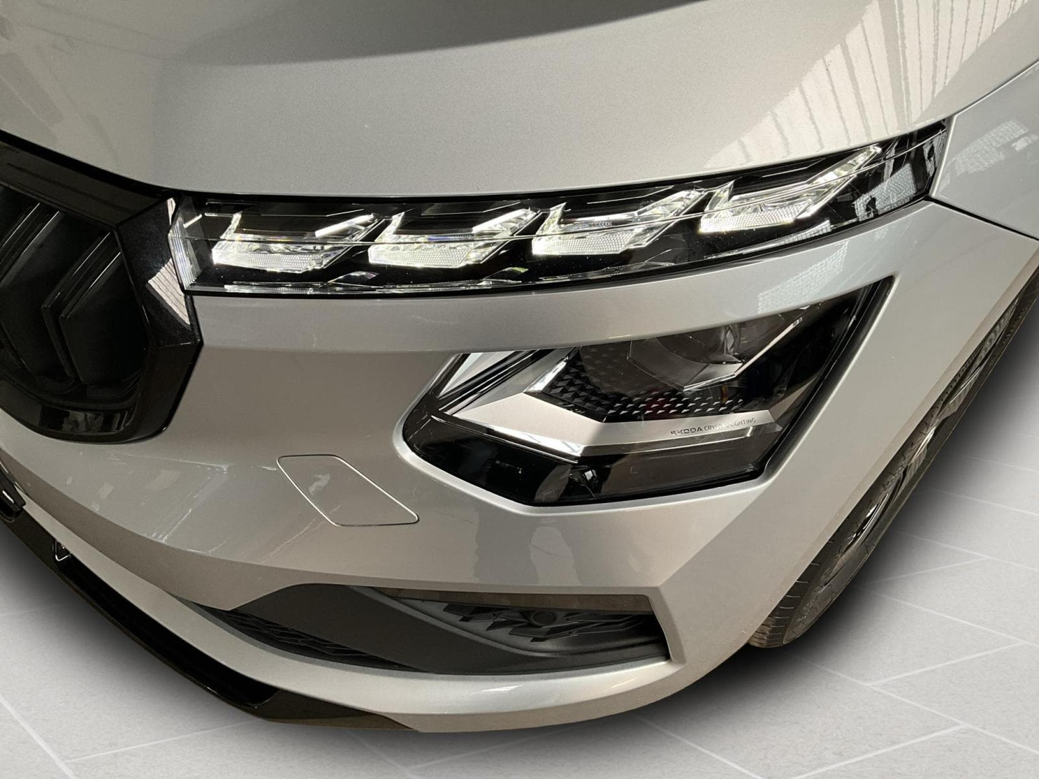 Skoda Kamiq Monte-Carlo+DSG+AHK+LED+Navi (2025) - Photo 18