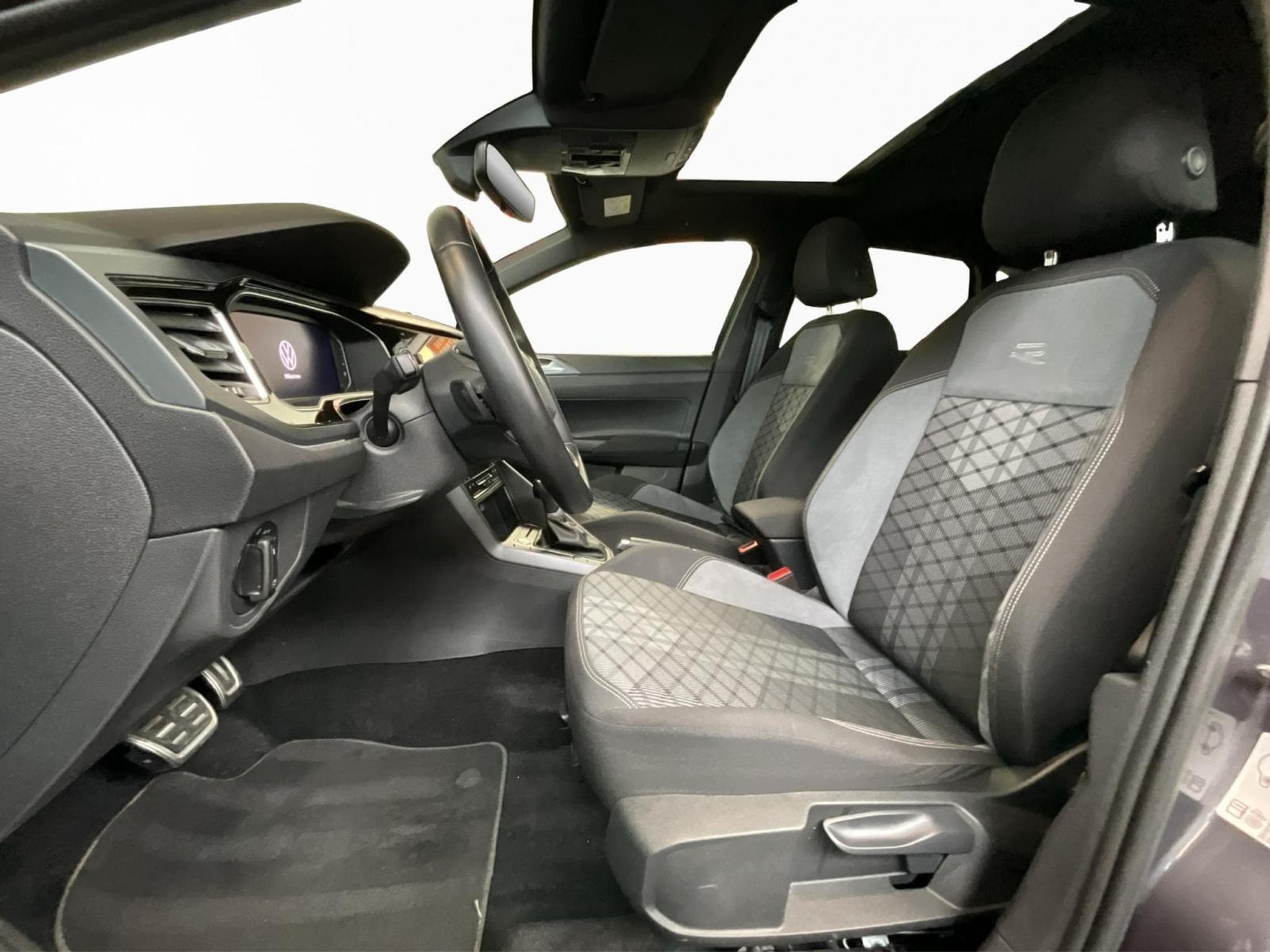 VW Taigo R-Line+DSG+Black-Style+Pano+IQ-Light+P.Tech. (2024) - Photo 11