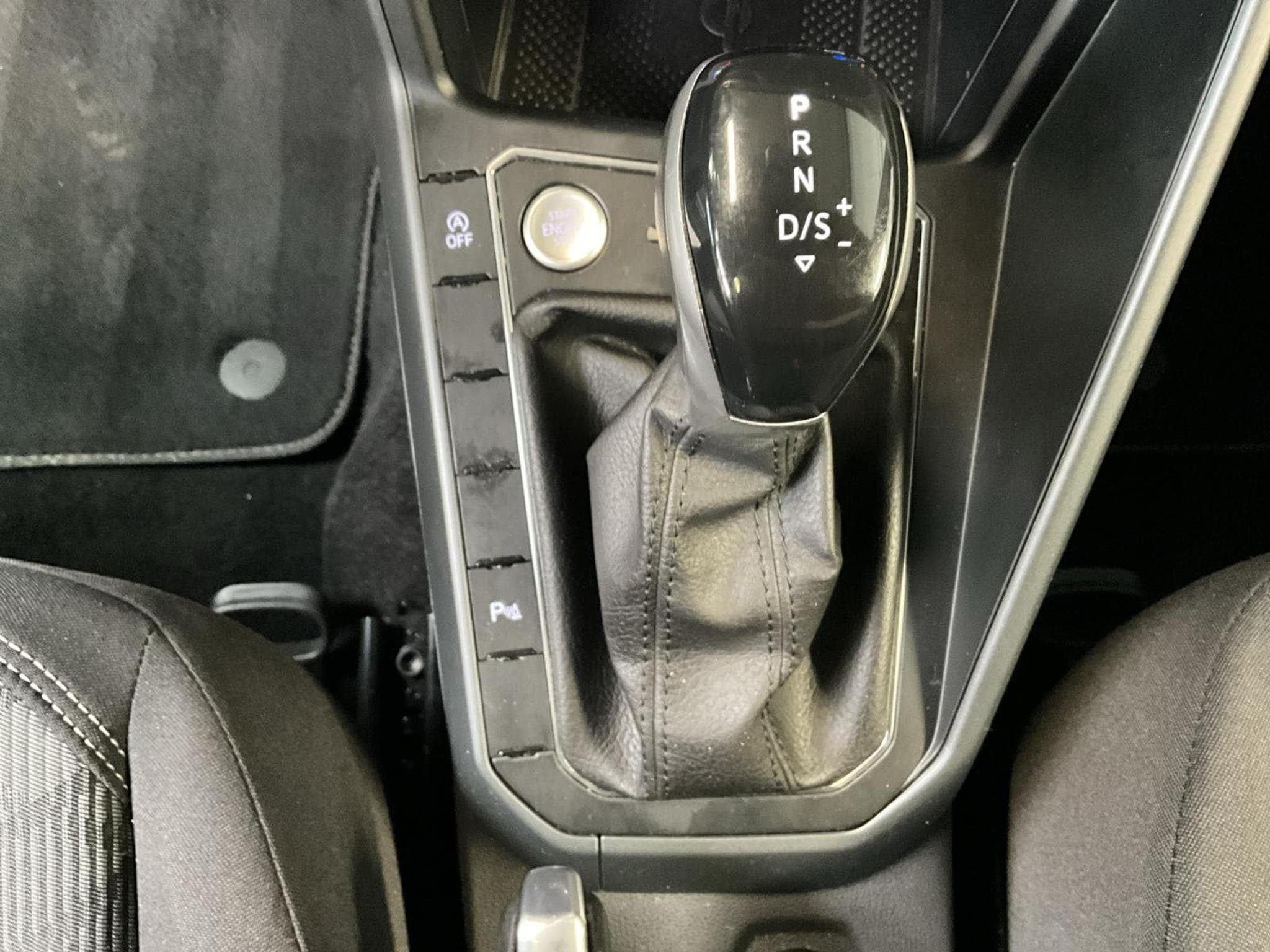 VW Taigo R-Line+DSG+Black-Style+Pano+IQ-Light+P.Tech. (2024) - Photo 14