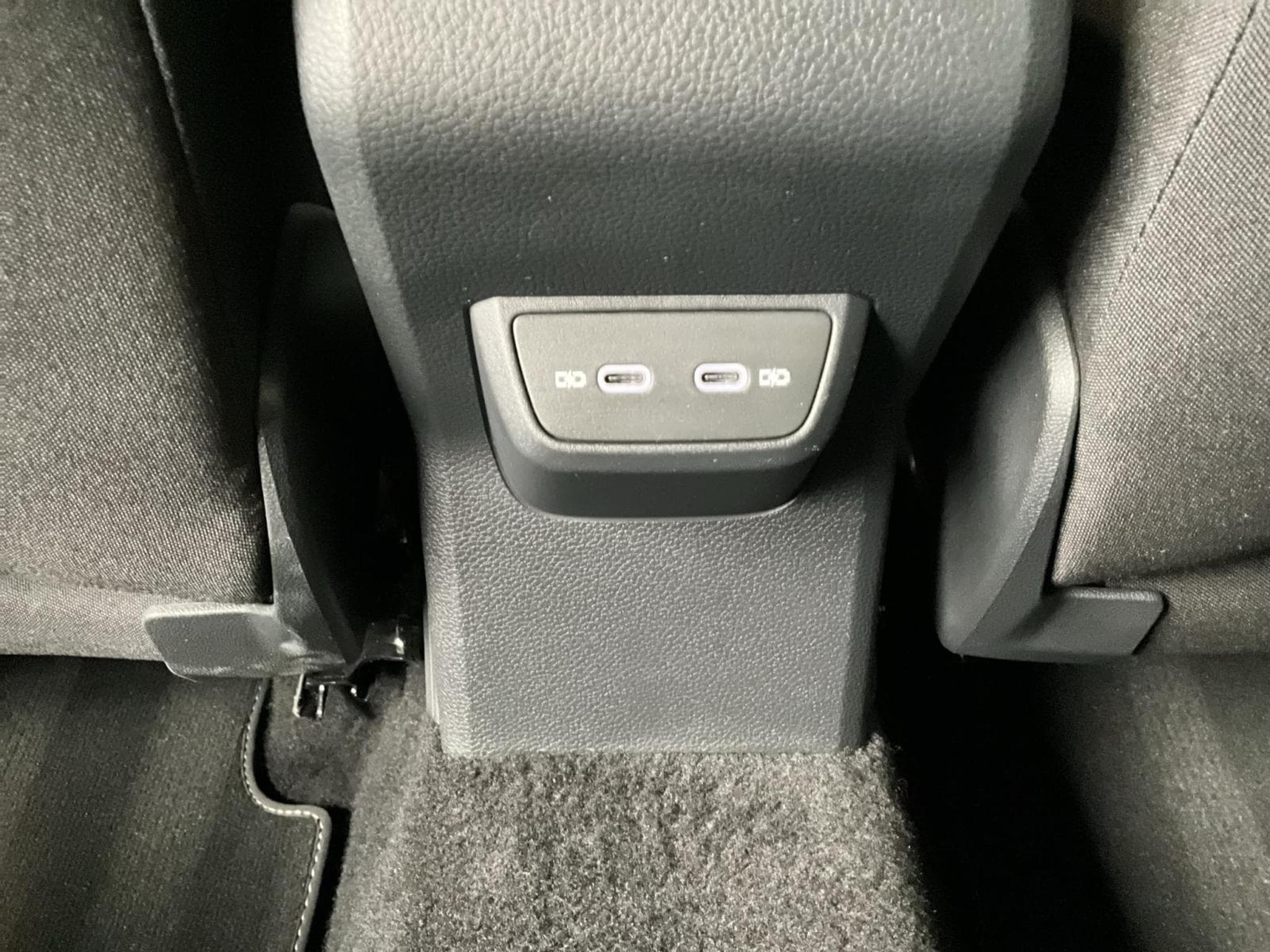 VW Taigo R-Line+DSG+Black-Style+Pano+IQ-Light+P.Tech. (2024) - Photo 20