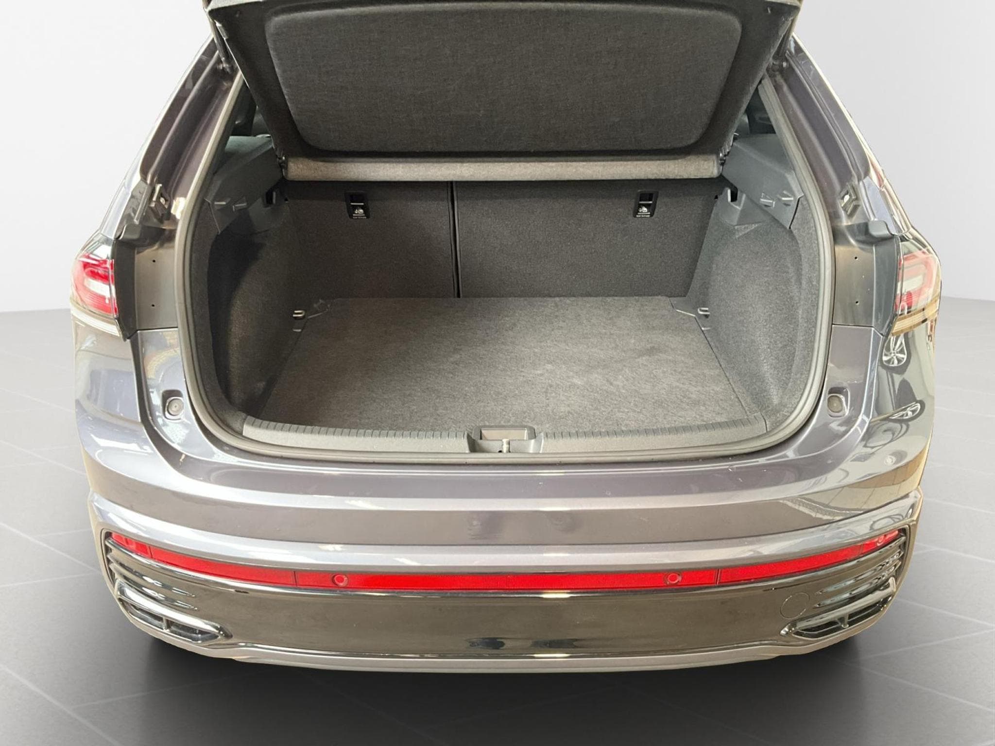 VW Taigo R-Line+DSG+Black-Style+Pano+IQ-Light+P.Tech. (2024) - Photo 21